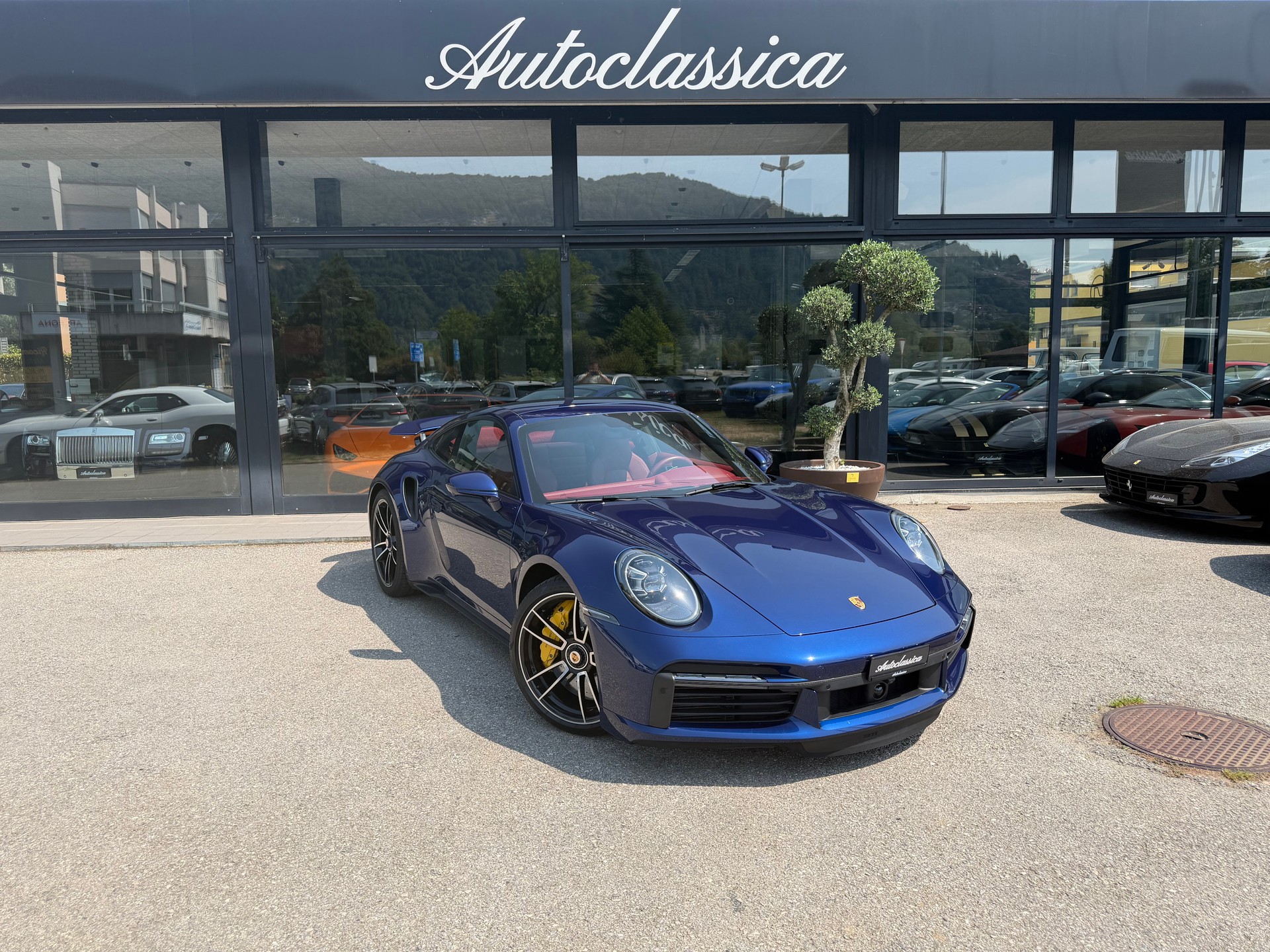 PORSCHE 911 Turbo S PDK-image-0