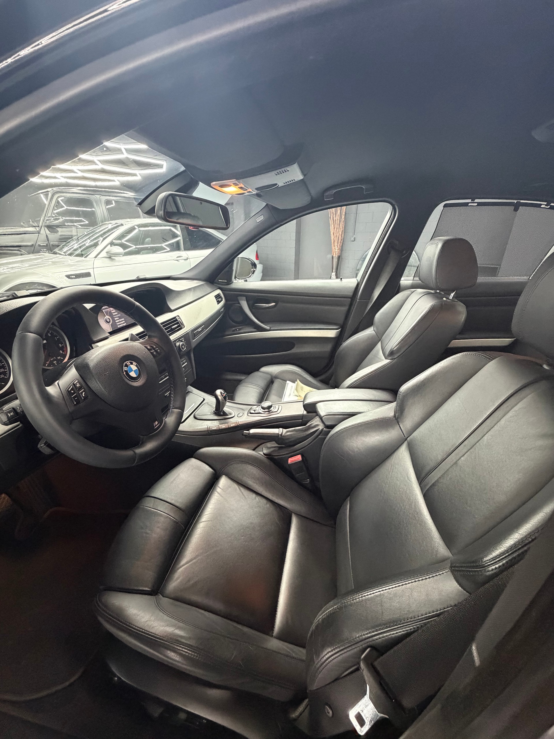 BMW M3 Limousine DSG-image-10