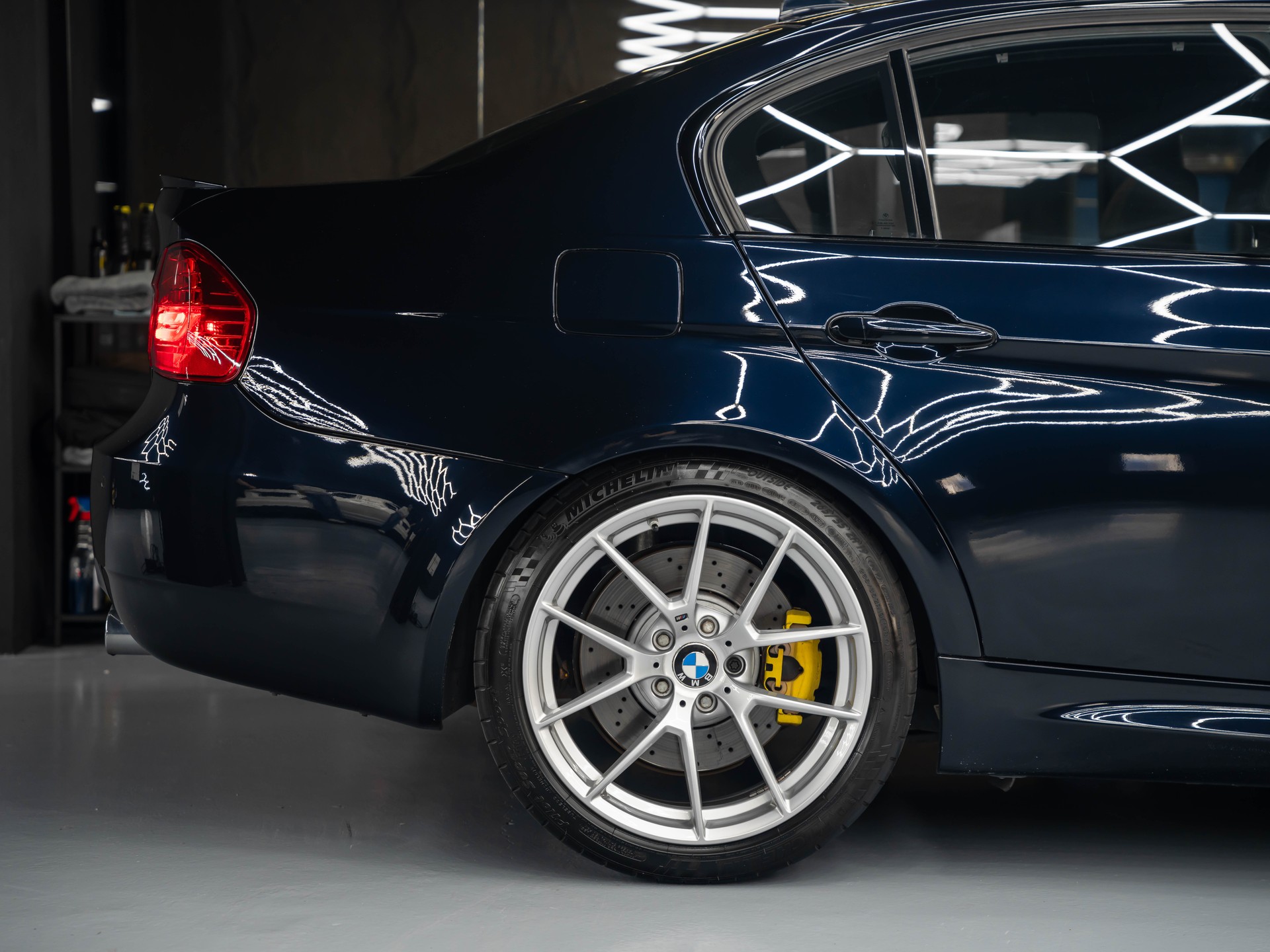 BMW M3 Limousine DSG-image-11