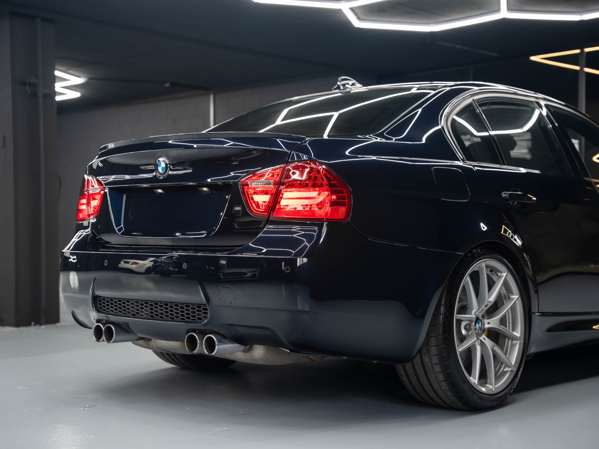 BMW M3 Limousine DSG-image-7