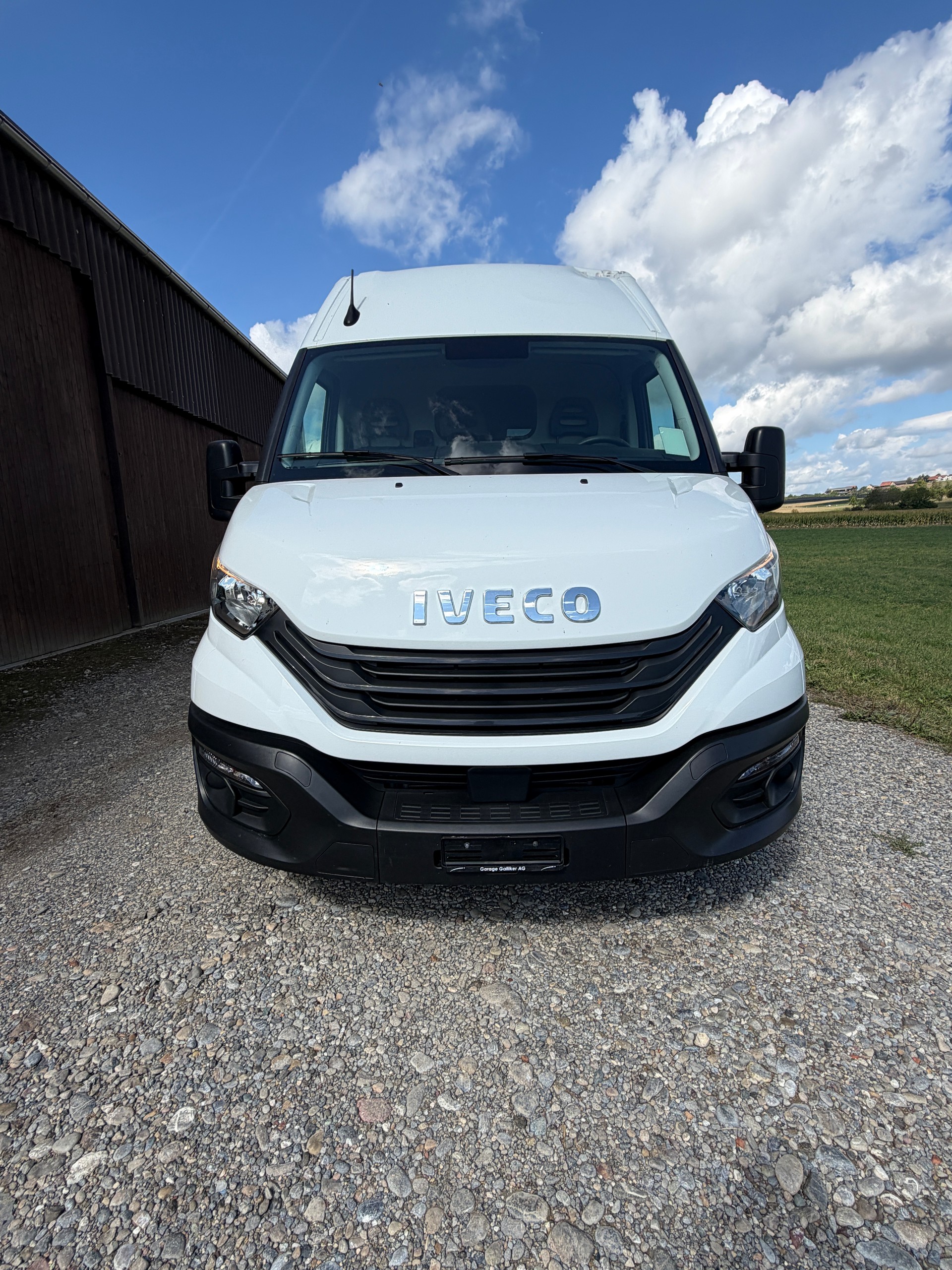 IVECO 35s16V Daily-image-4
