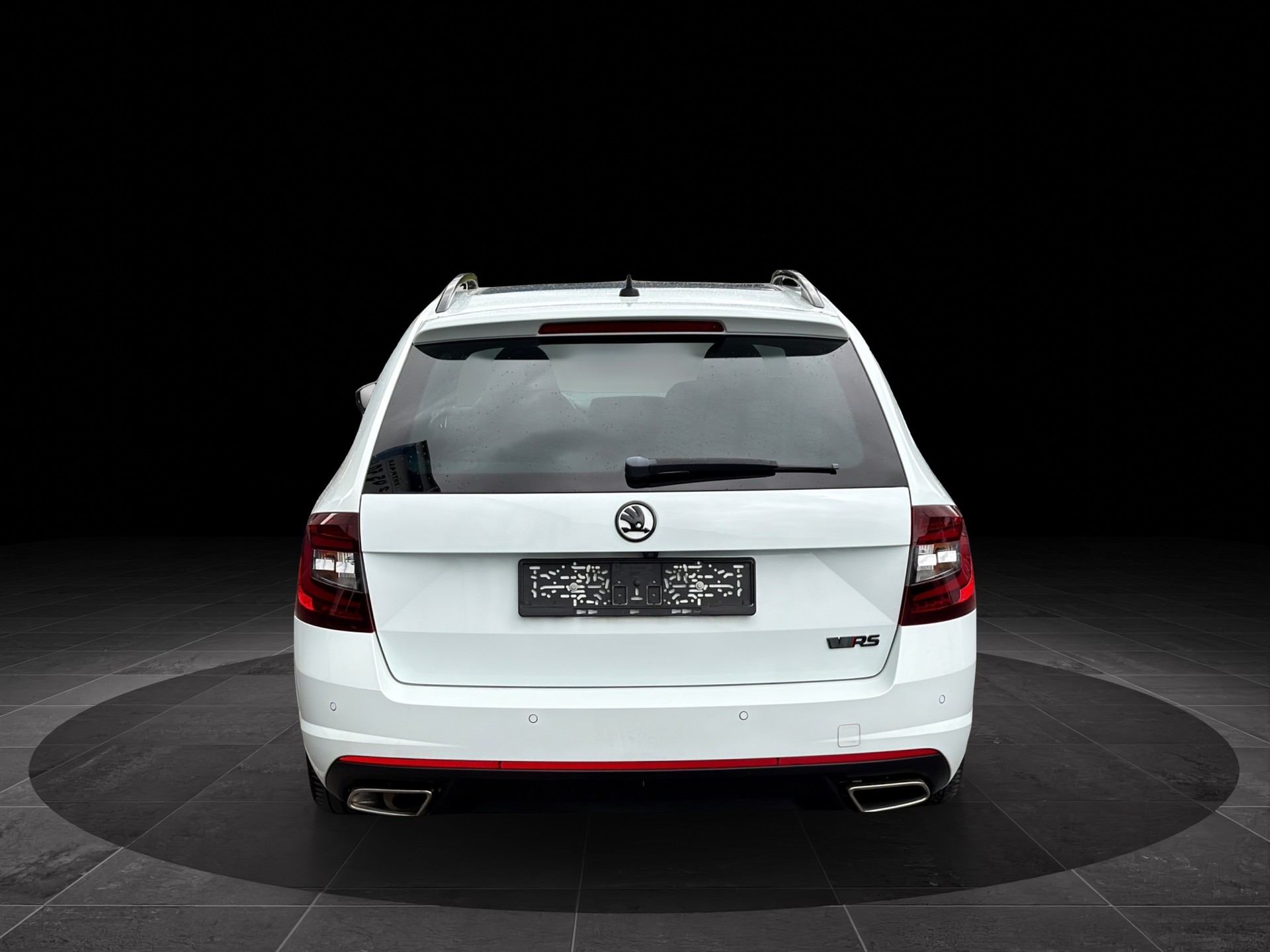 SKODA Octavia Combi 2.0 TDI RS 4x4 DSG-image-2
