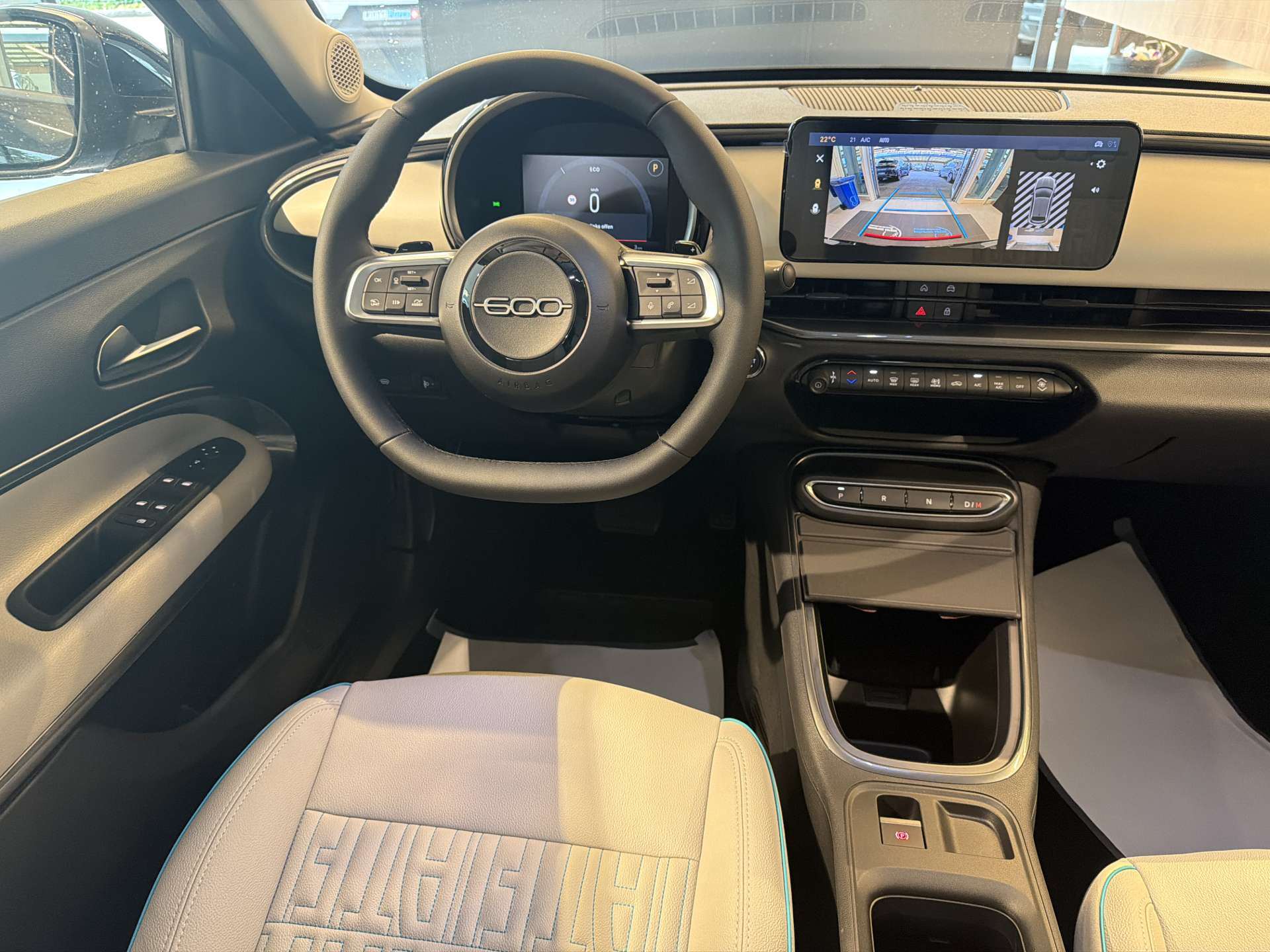 FIAT 600h MildHybrid 145PS La Prima-image-4