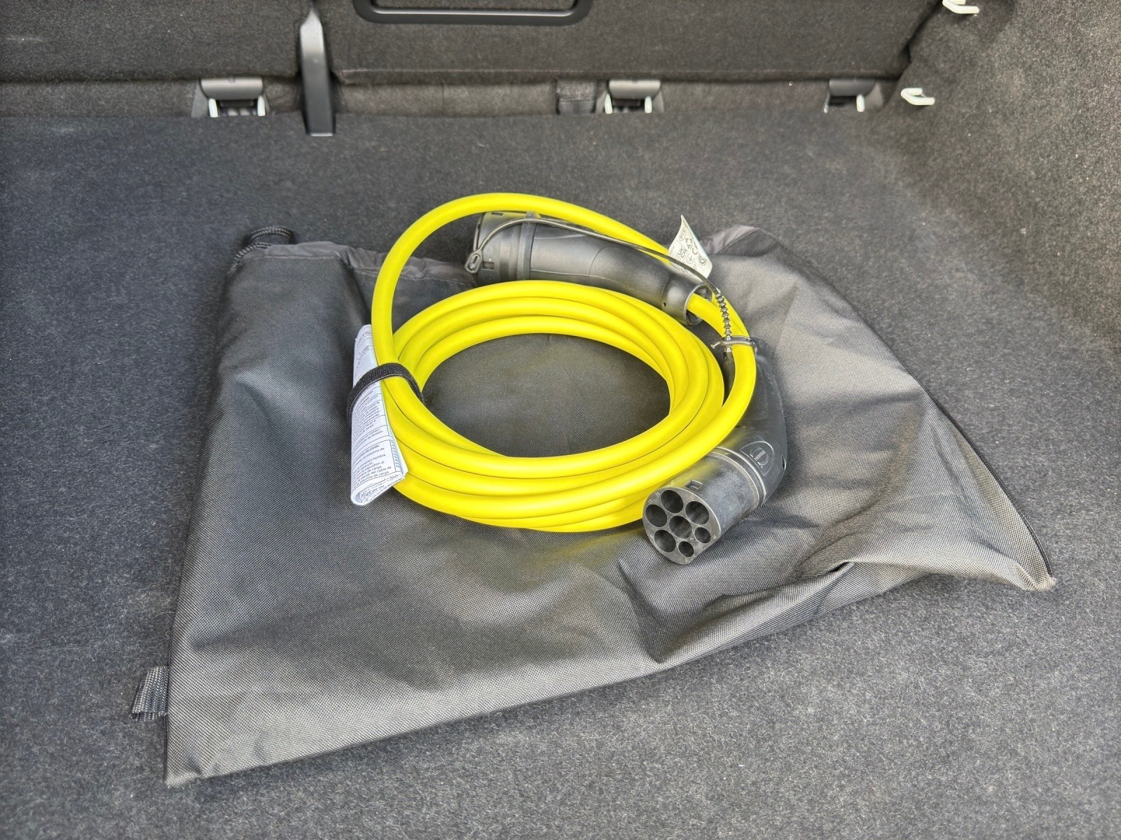 VW ID.4 Pro Performance 77 kWh 1ST-image-22