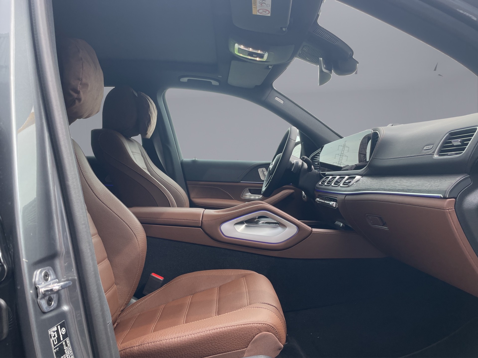 MERCEDES-BENZ GLE 400 e EQ Star AMG Line 4matic-image-16