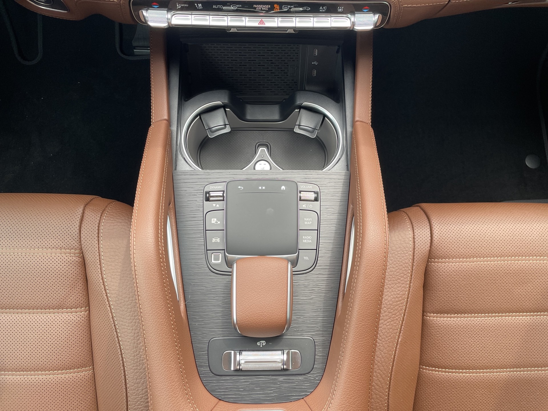 MERCEDES-BENZ GLE 400 e EQ Star AMG Line 4matic-image-14
