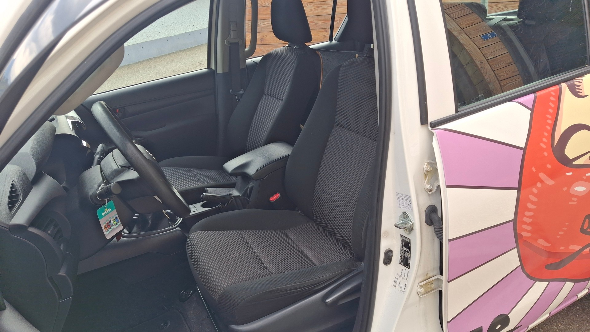 TOYOTA 2.4 D-4D 150 Comfort-image-5