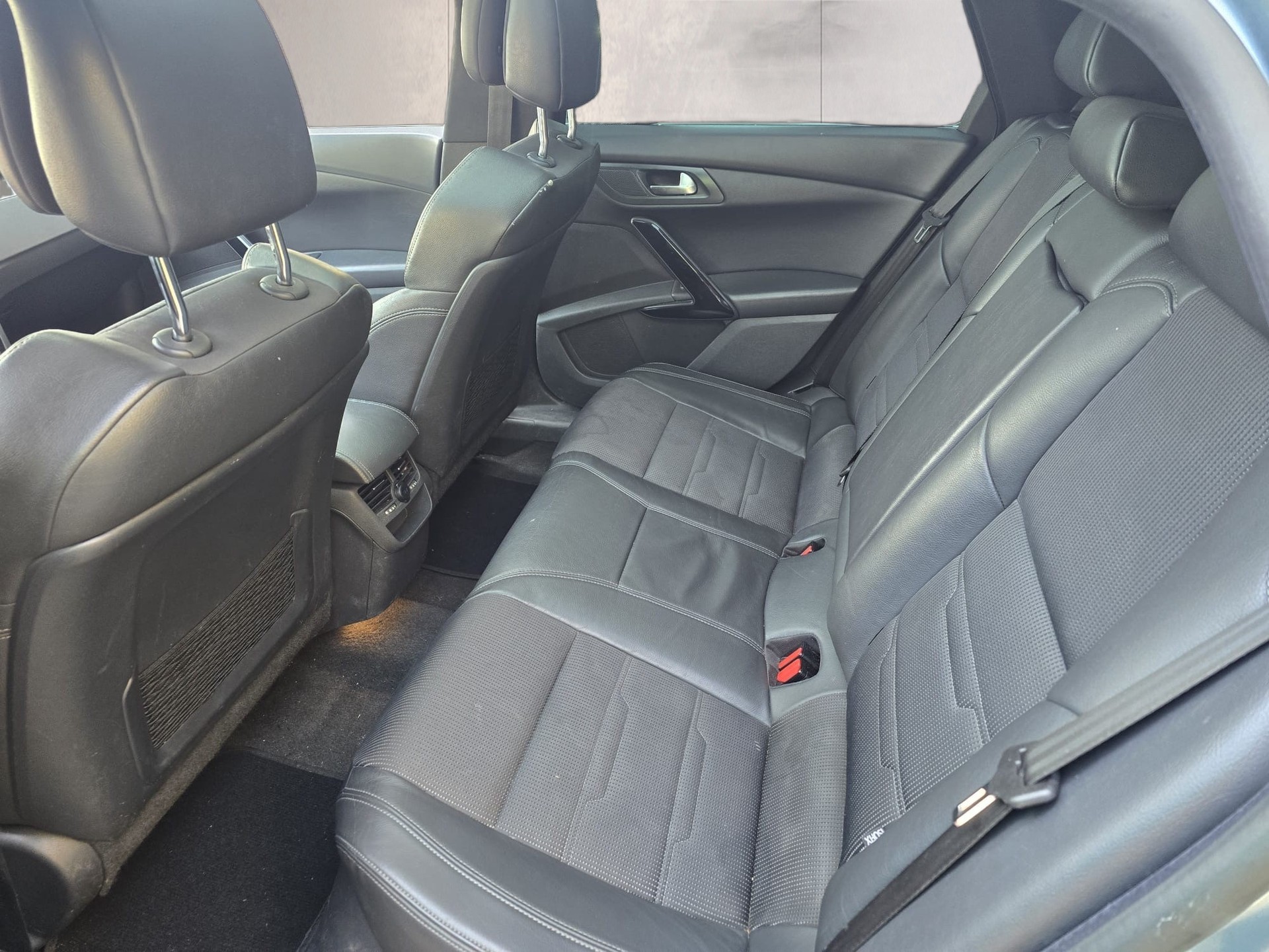 PEUGEOT 508 SW 2.2 HDI GT Automatic-image-16
