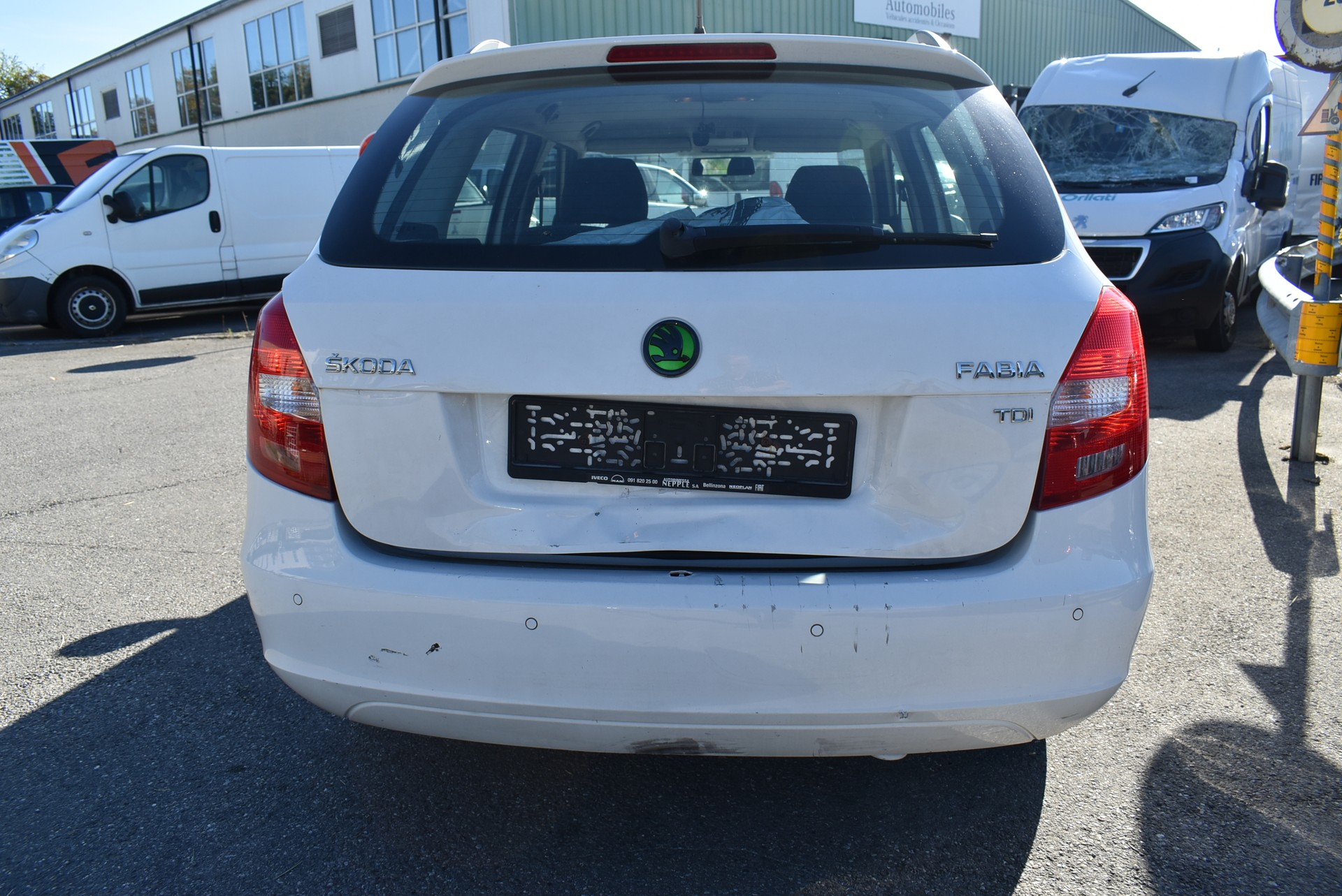 SKODA Fabia 1.6 TDI Elegance-image-7