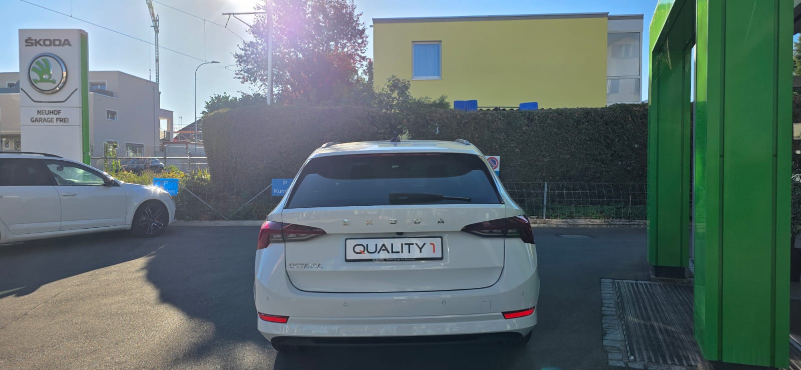 SKODA Octavia Combi 2.0 TDI DSG Style-image-3
