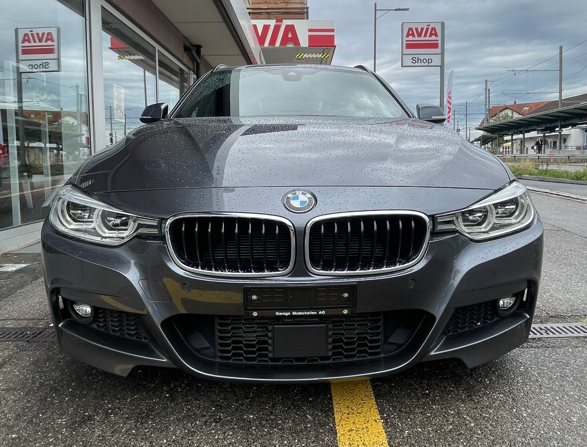 BMW 330d xDrive Touring M Sport Line Steptronic CH-Auto 83% Rabatt-image-1