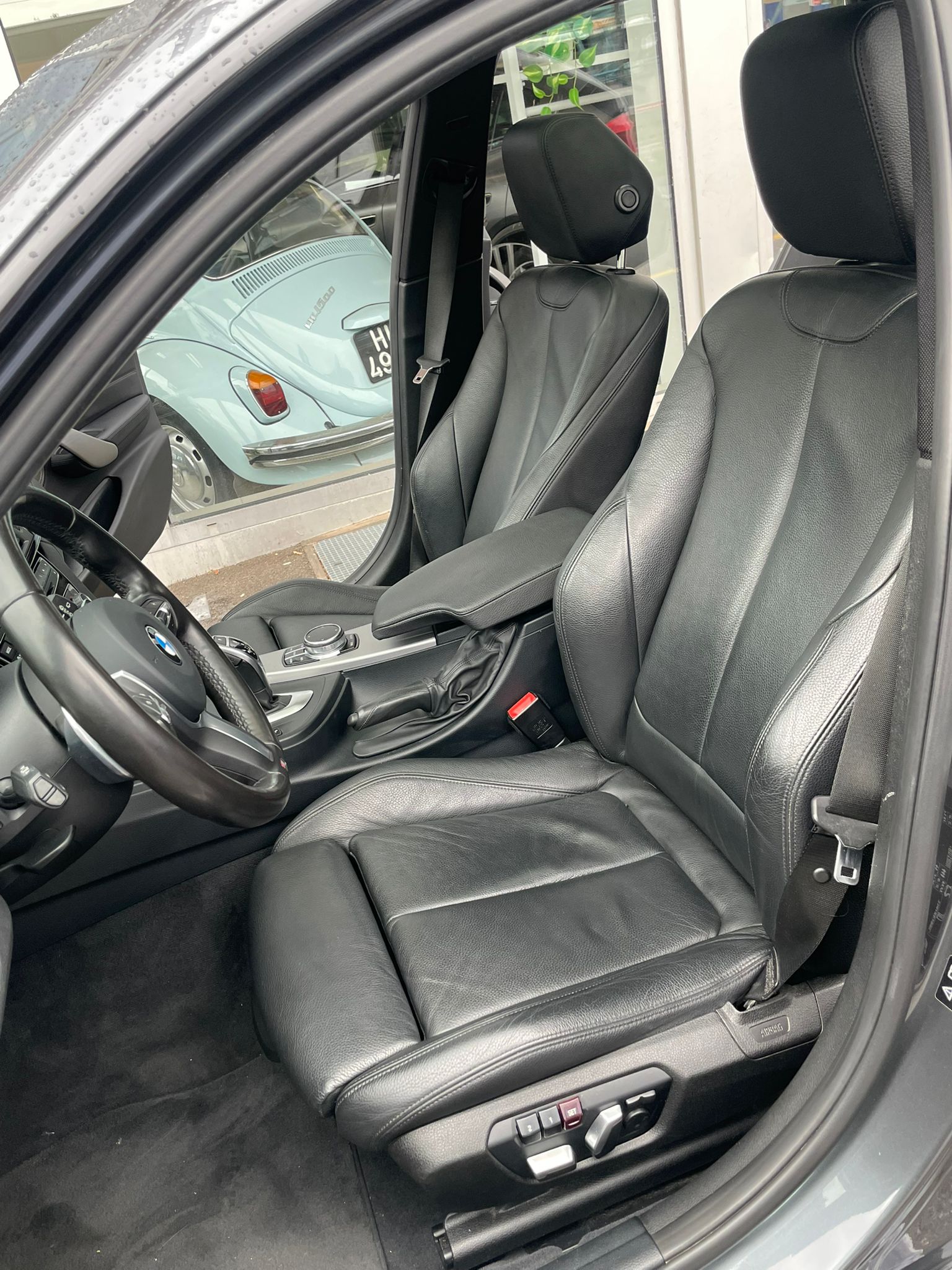 BMW 330d xDrive Touring M Sport Line Steptronic CH-Auto 83% Rabatt-image-7