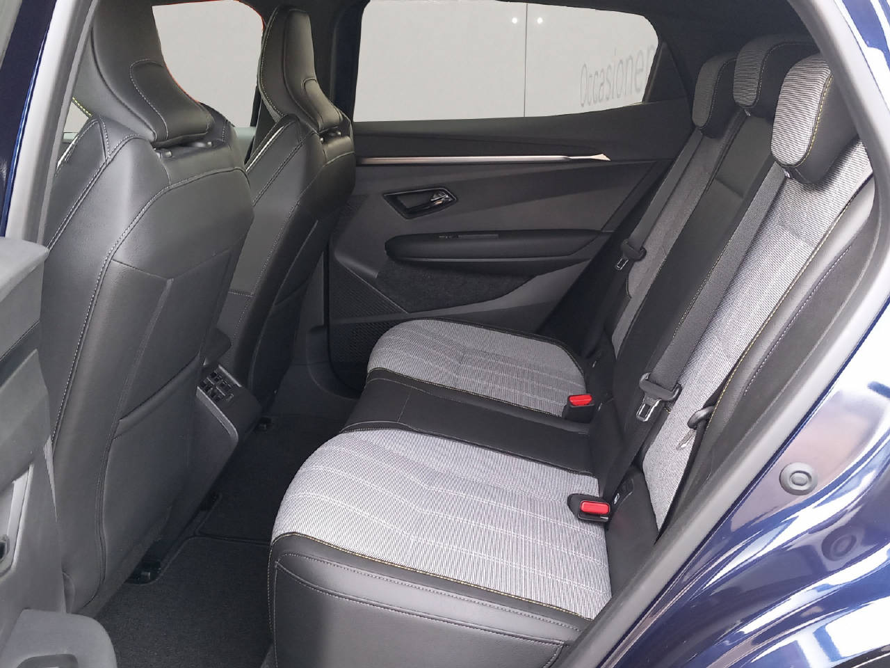 RENAULT Mégane E-Tech techno-image-11