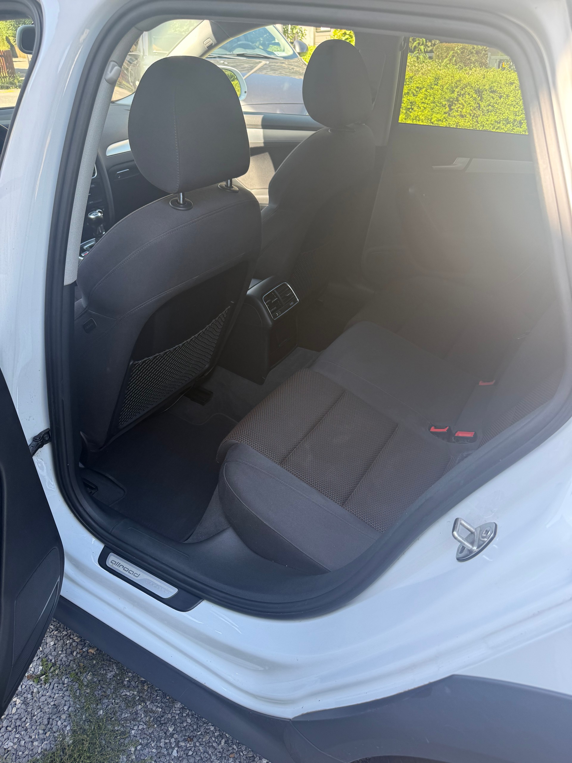 AUDI A4 ALLROAD 2.0 TDI 177-image-3
