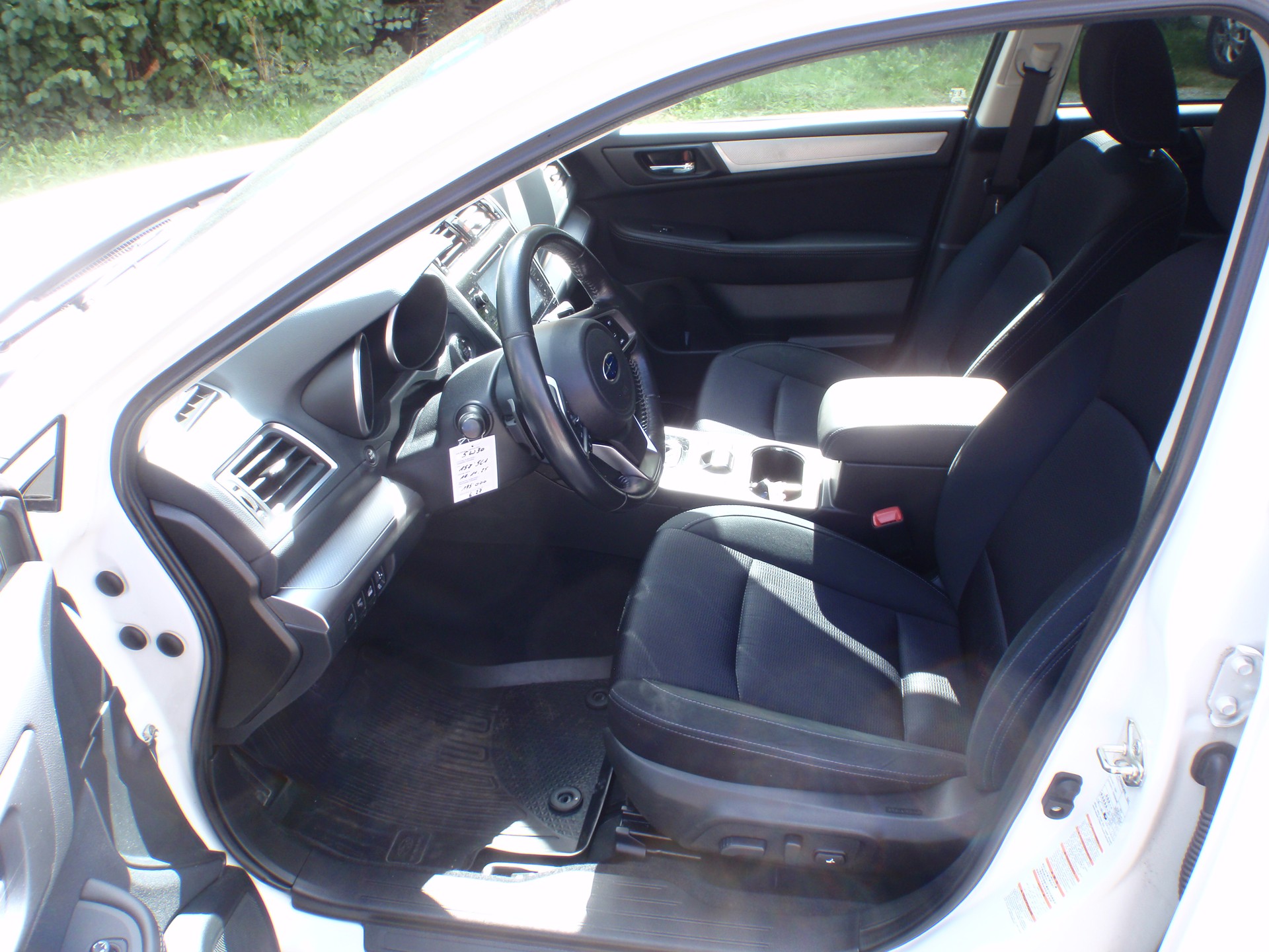 SUBARU Outback 2.5i Luxury AWD Lineartronic-image-9
