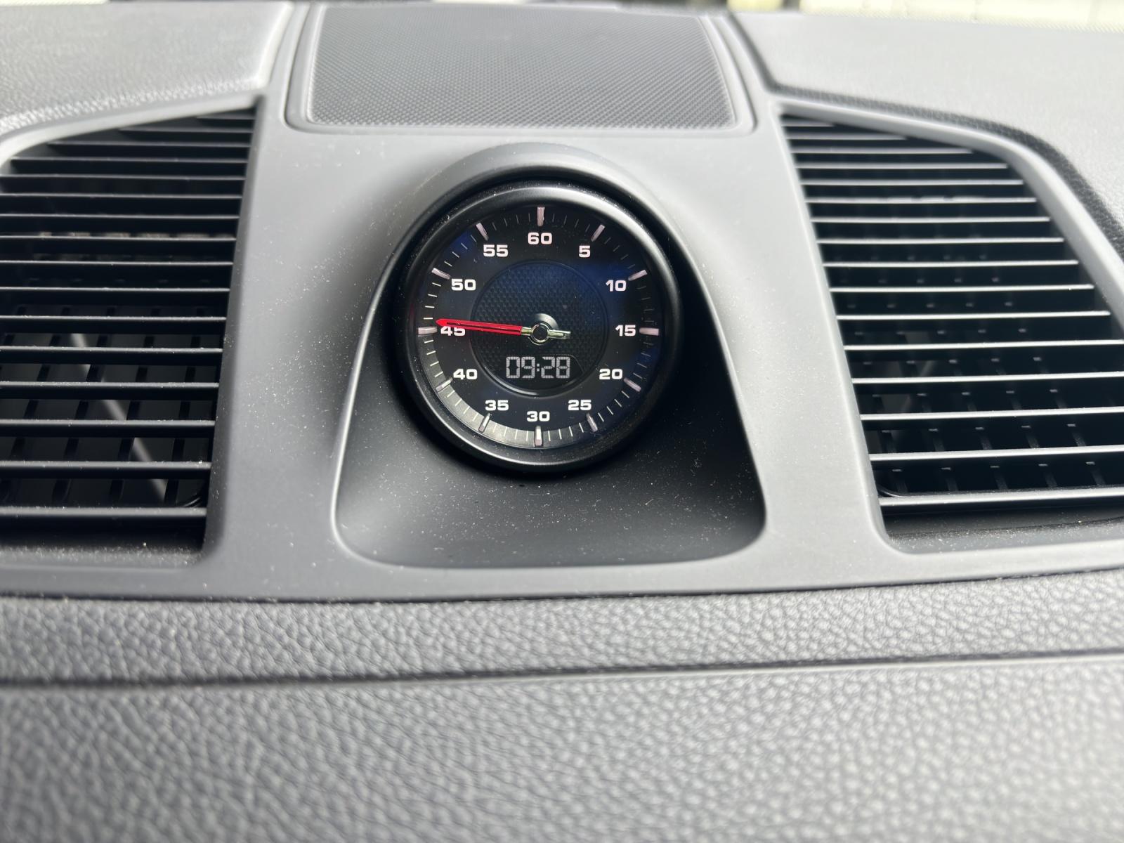 PORSCHE Cayenne Coupé 3.0 V6-image-12