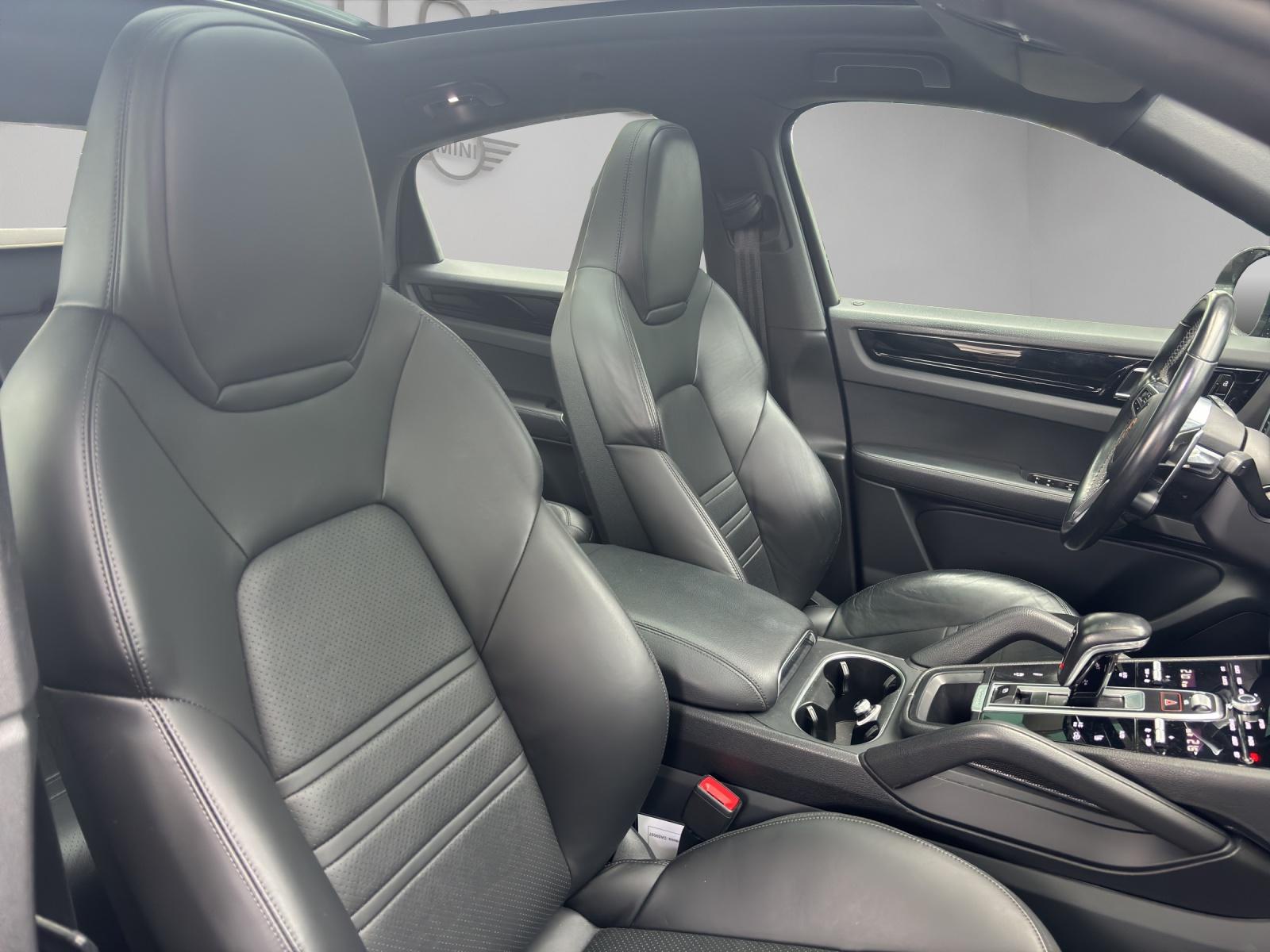 PORSCHE Cayenne Coupé 3.0 V6-image-17