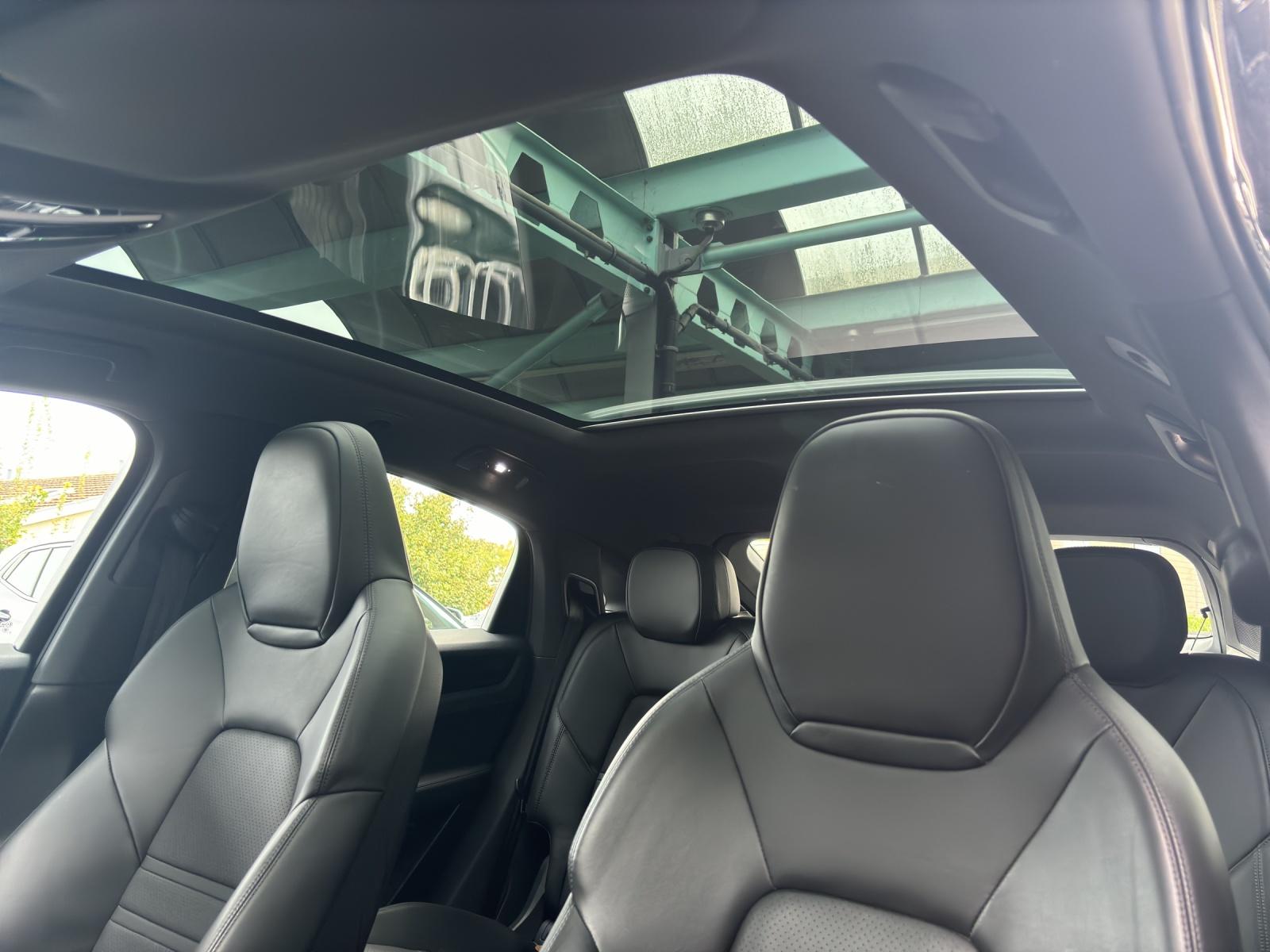 PORSCHE Cayenne Coupé 3.0 V6-image-22