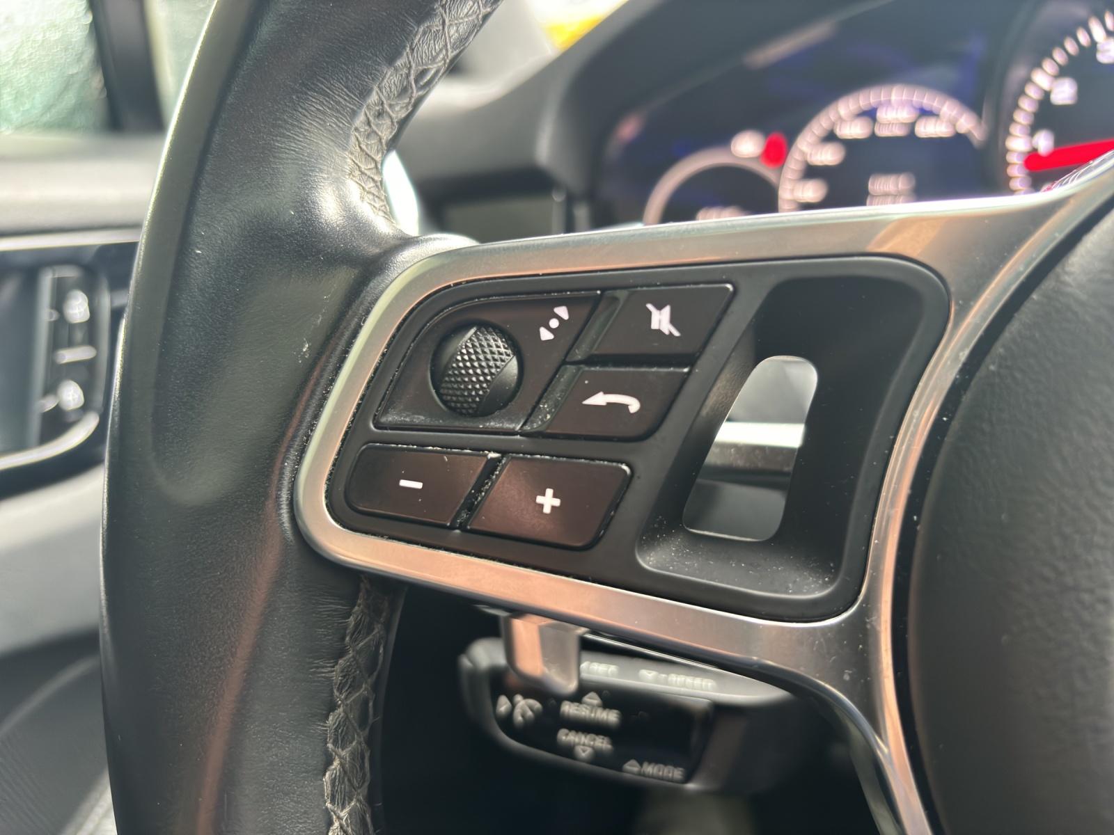 PORSCHE Cayenne Coupé 3.0 V6-image-7