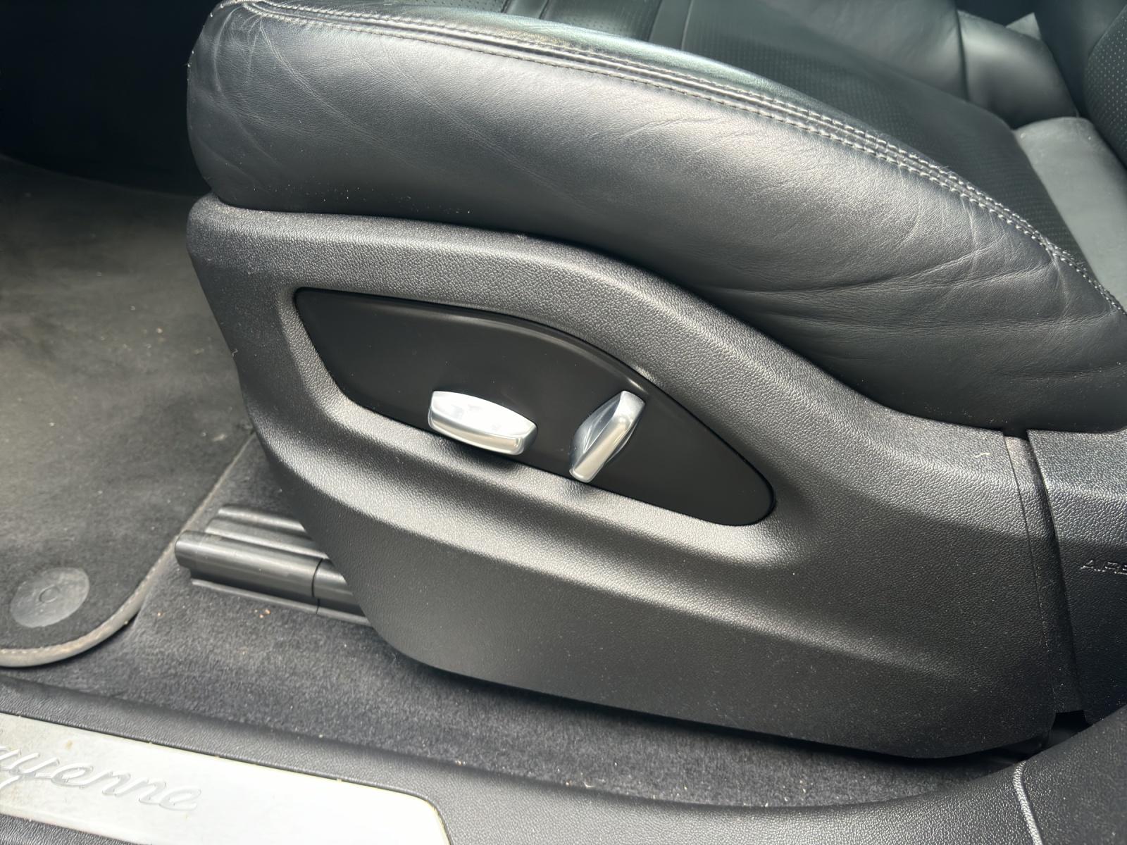 PORSCHE Cayenne Coupé 3.0 V6-image-18