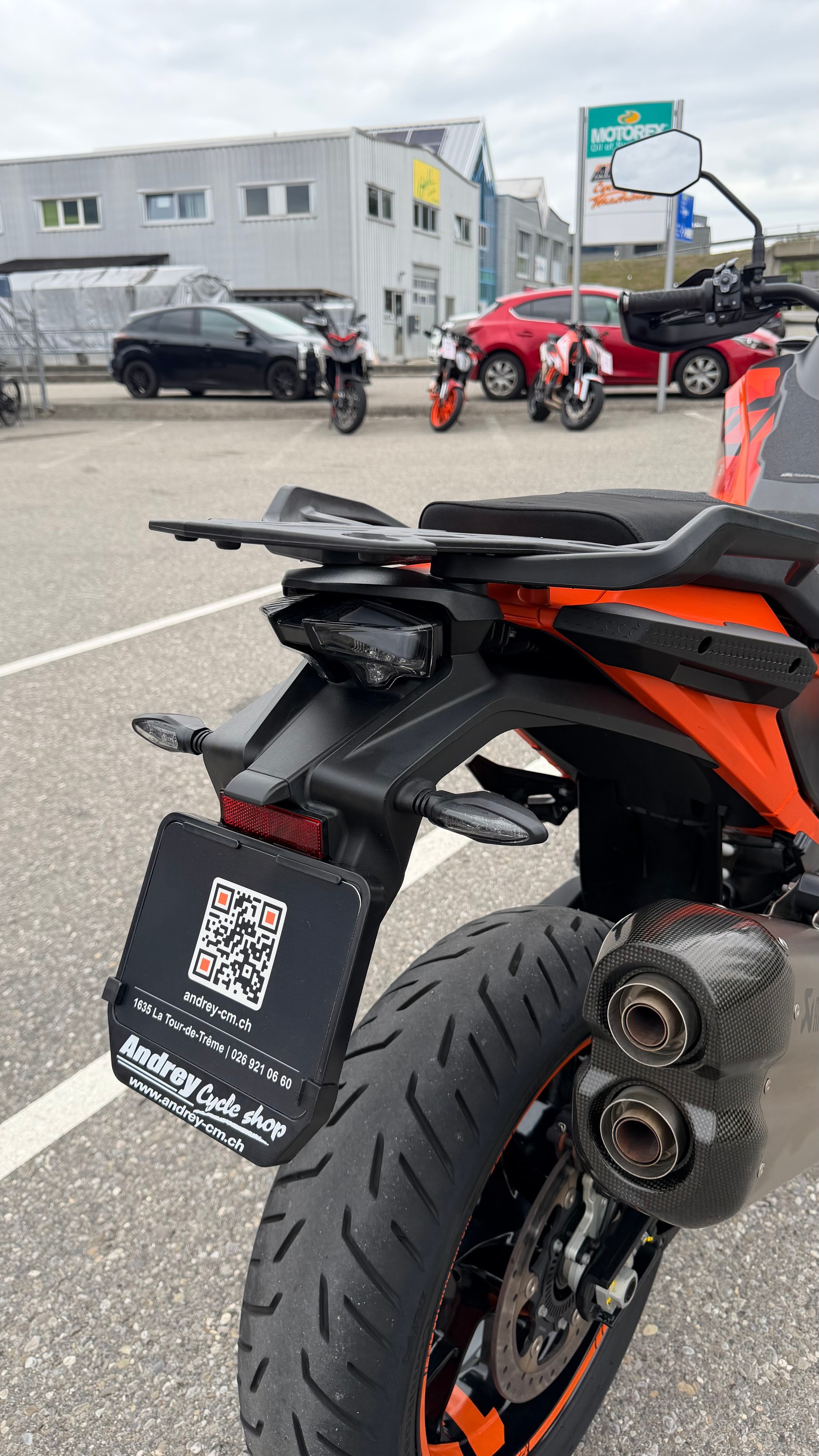 KTM 1290 Super Adventure S-image-7