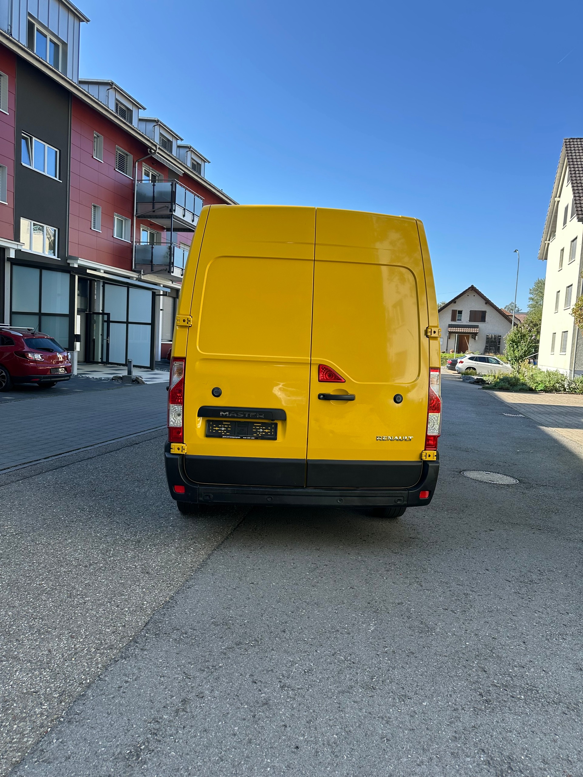 RENAULT Master T35 2.3dCi 135 L3H2-image-3