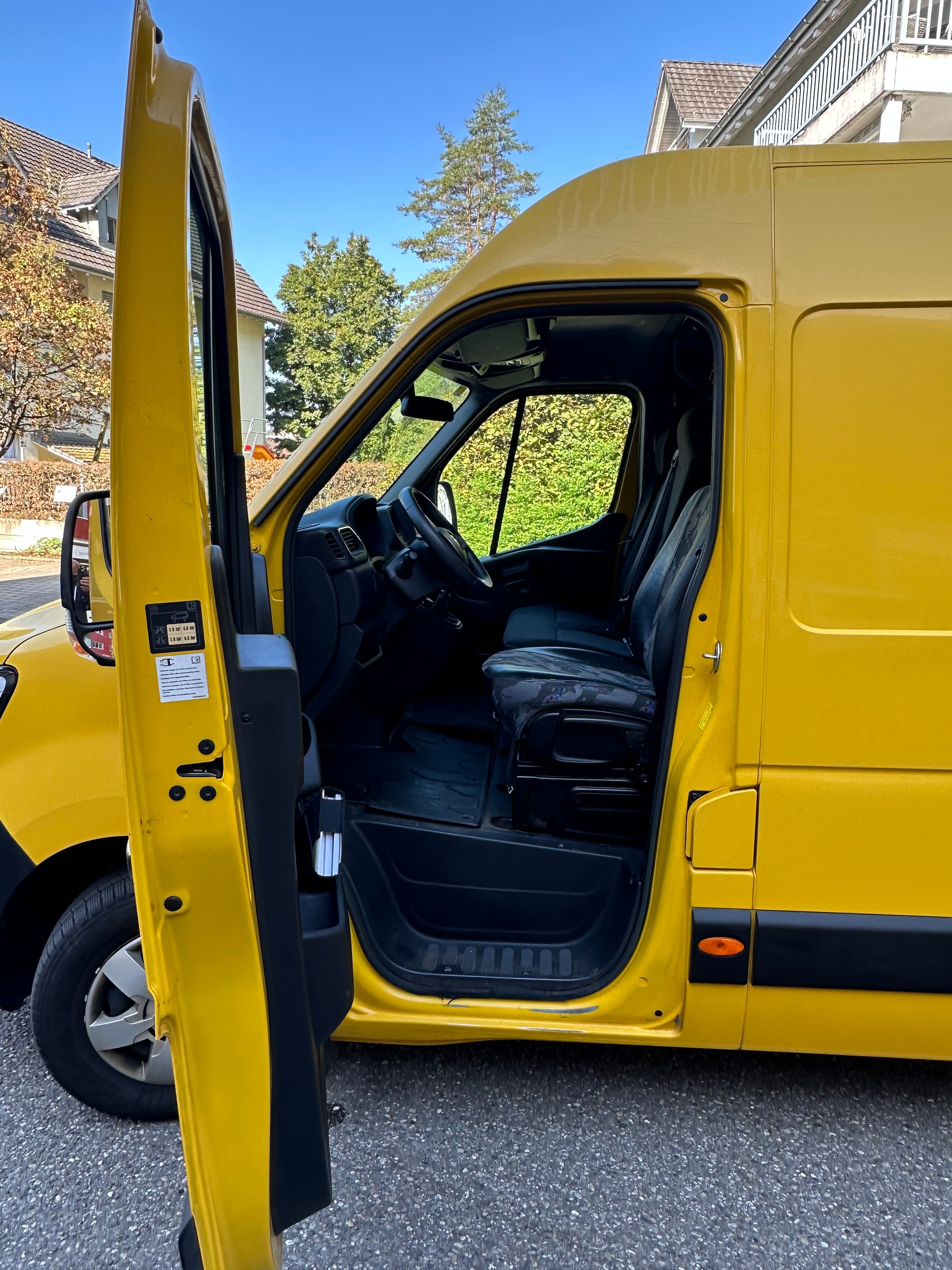 RENAULT Master T35 2.3dCi 135 L3H2-image-6