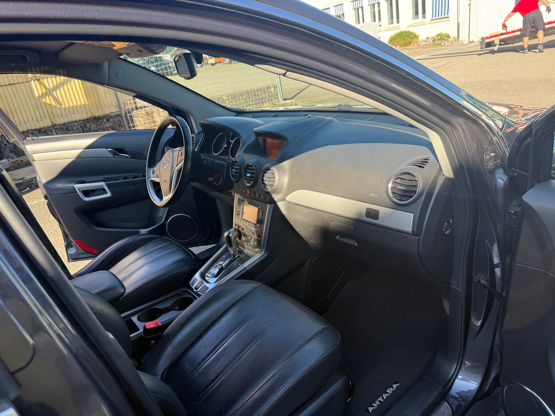 OPEL Antara 2.2 CDTi Cosmo 4WD Automatic-image-7