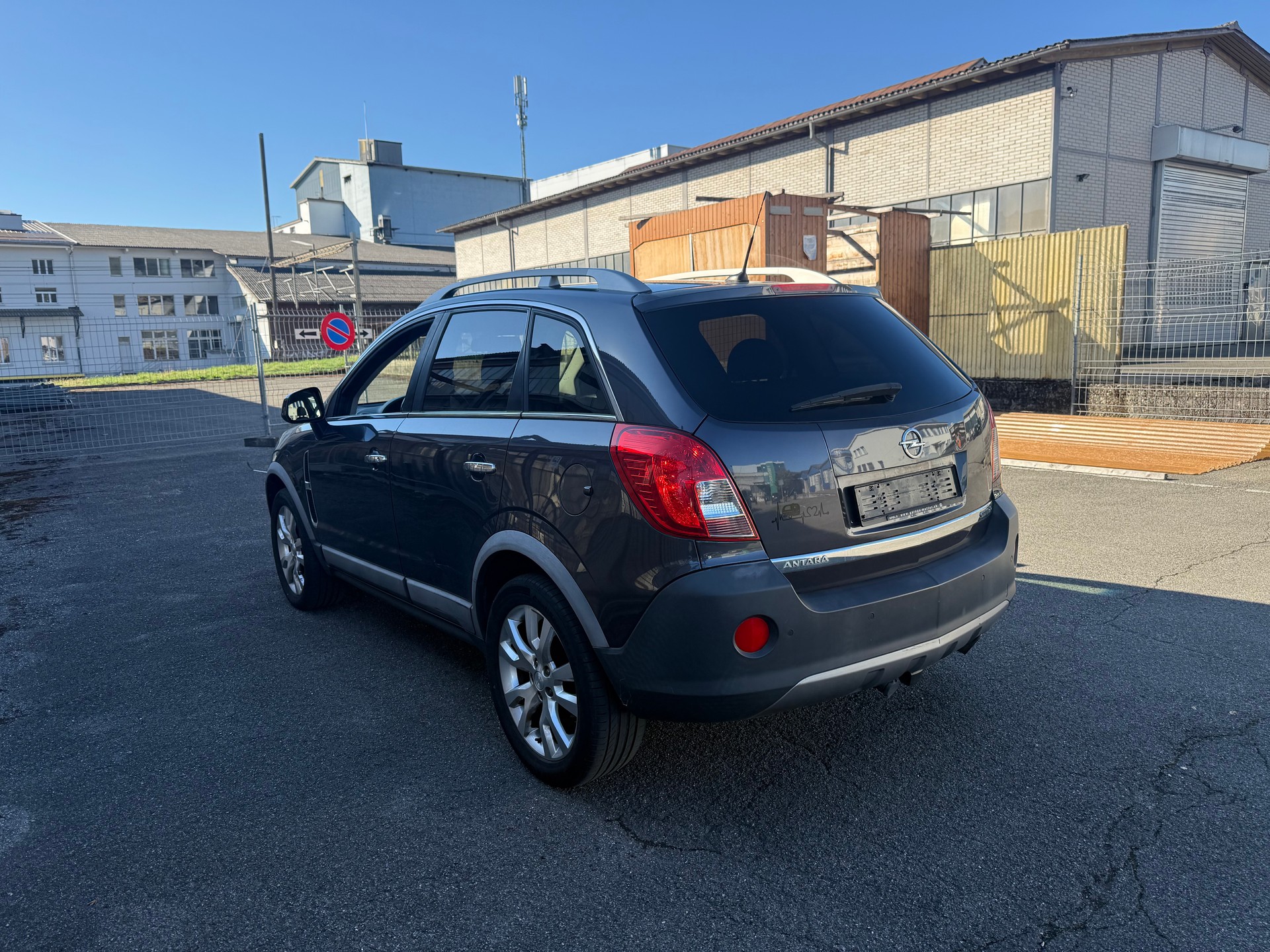 OPEL Antara 2.2 CDTi Cosmo 4WD Automatic-image-2