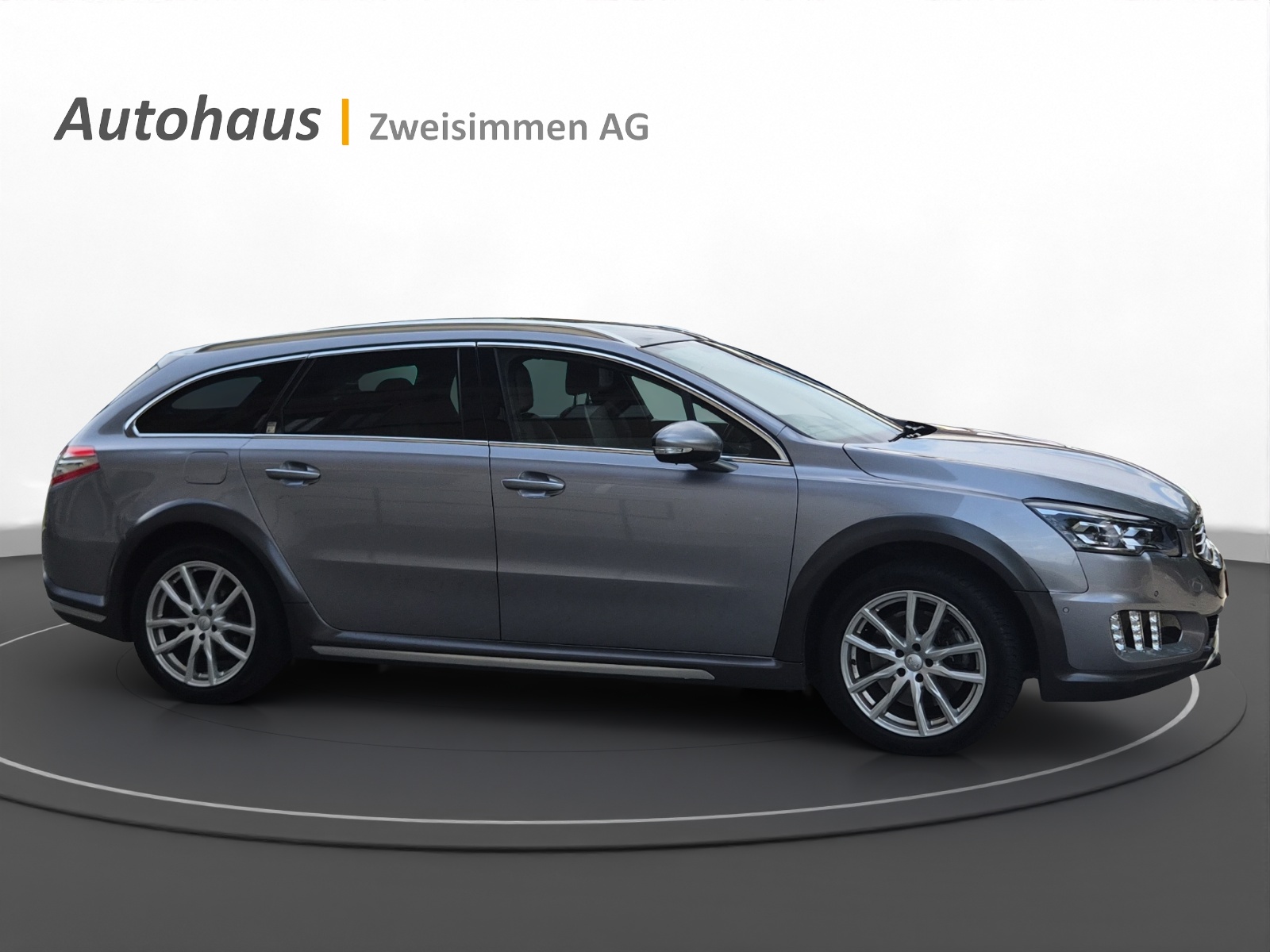 PEUGEOT 508 RXH 2.0 HDI Hybrid4 ETG6-image-6