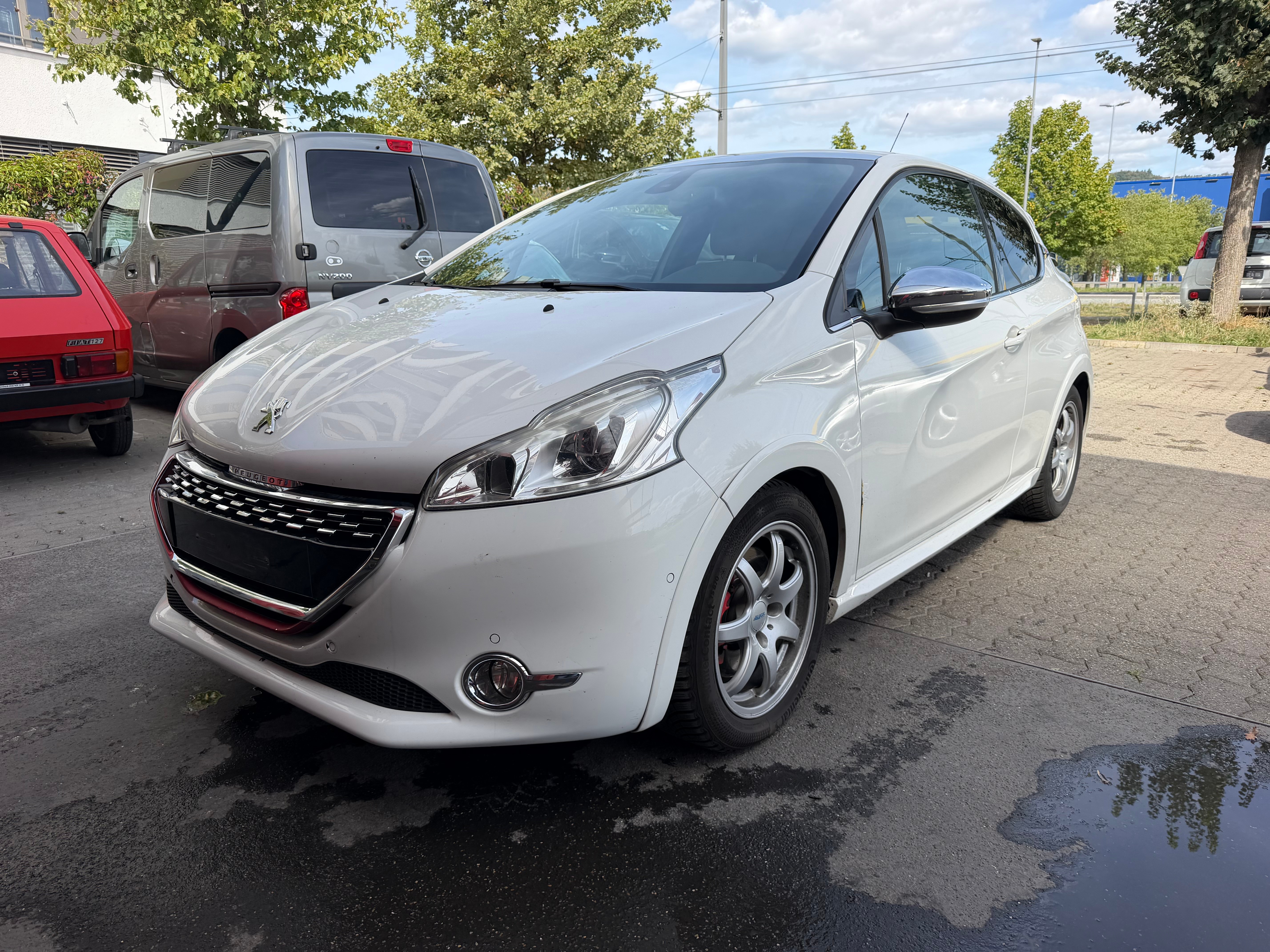 Car photo