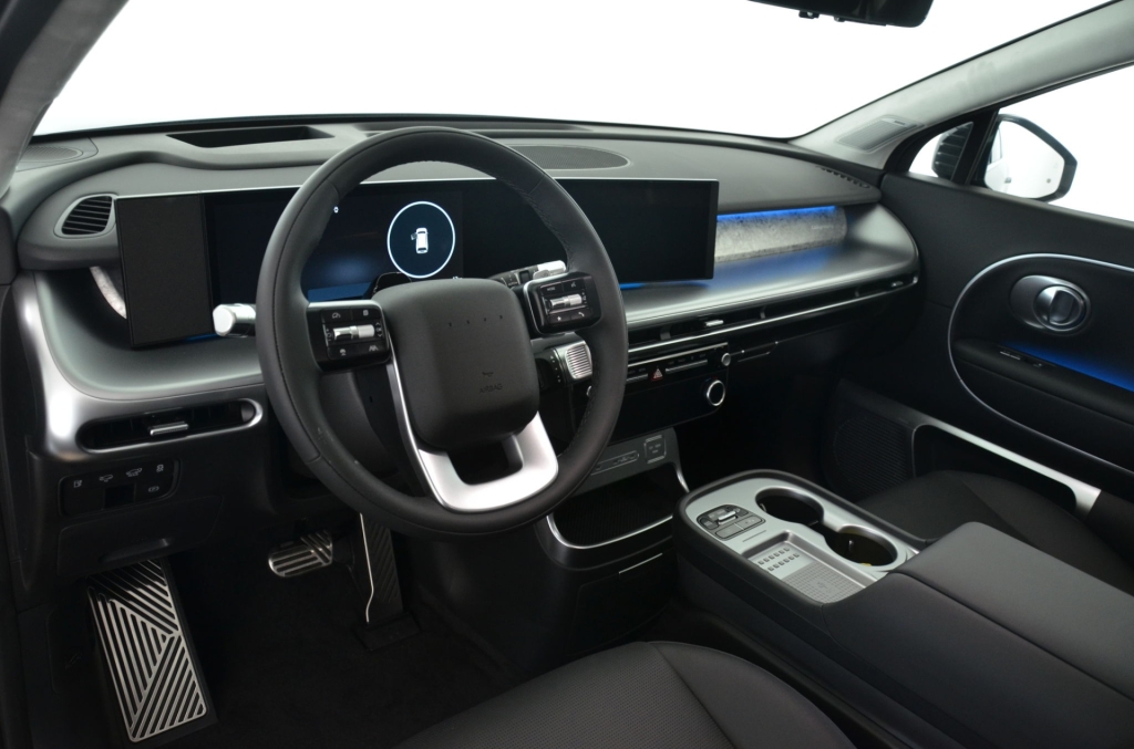 HYUNDAI Ioniq 9 110kWh Calligraphy 4WD-image-9