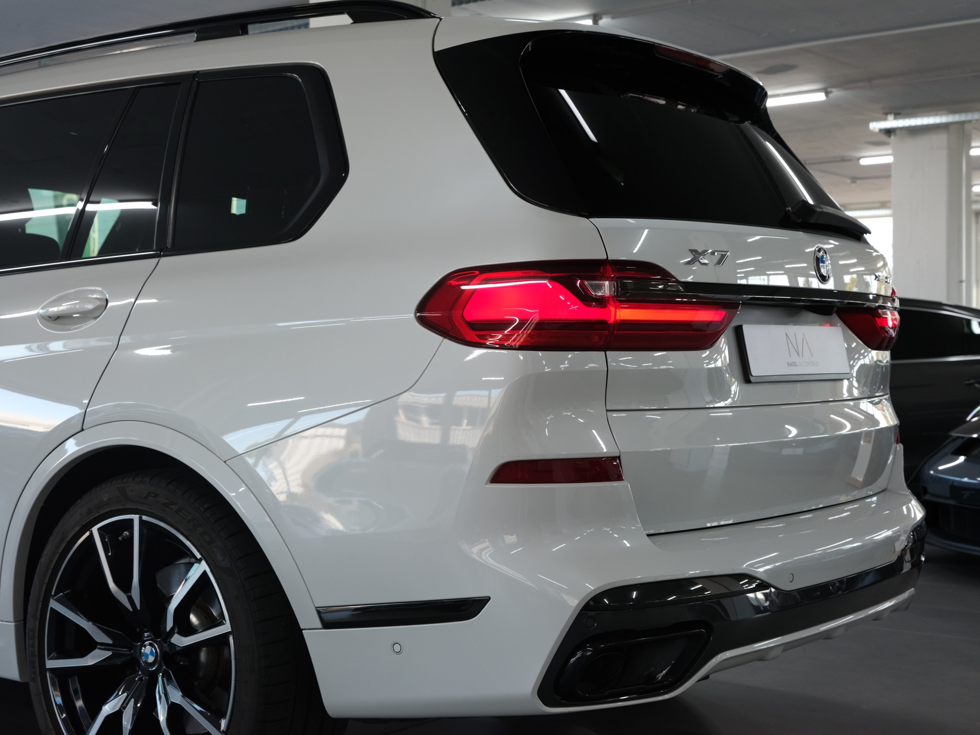 BMW X7 xDrive 48V 40i Steptronic *360 Kamera* *Panorama* *7Sitzer*-image-15