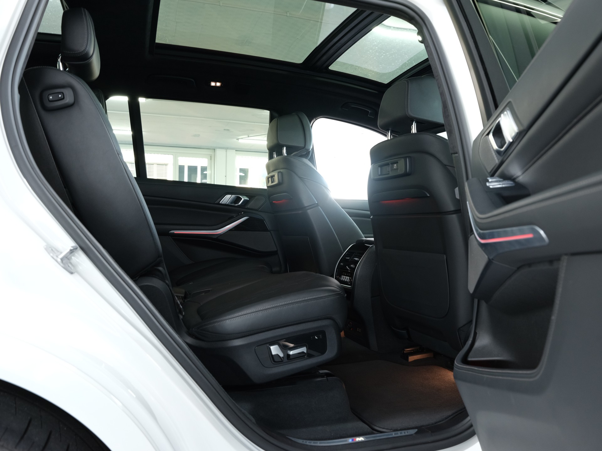 BMW X7 xDrive 48V 40i Steptronic *360 Kamera* *Panorama* *7Sitzer*-image-26