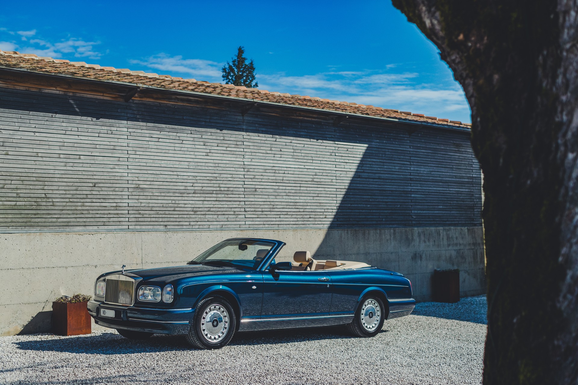 ROLLS-ROYCE 6.8 V8-image-0