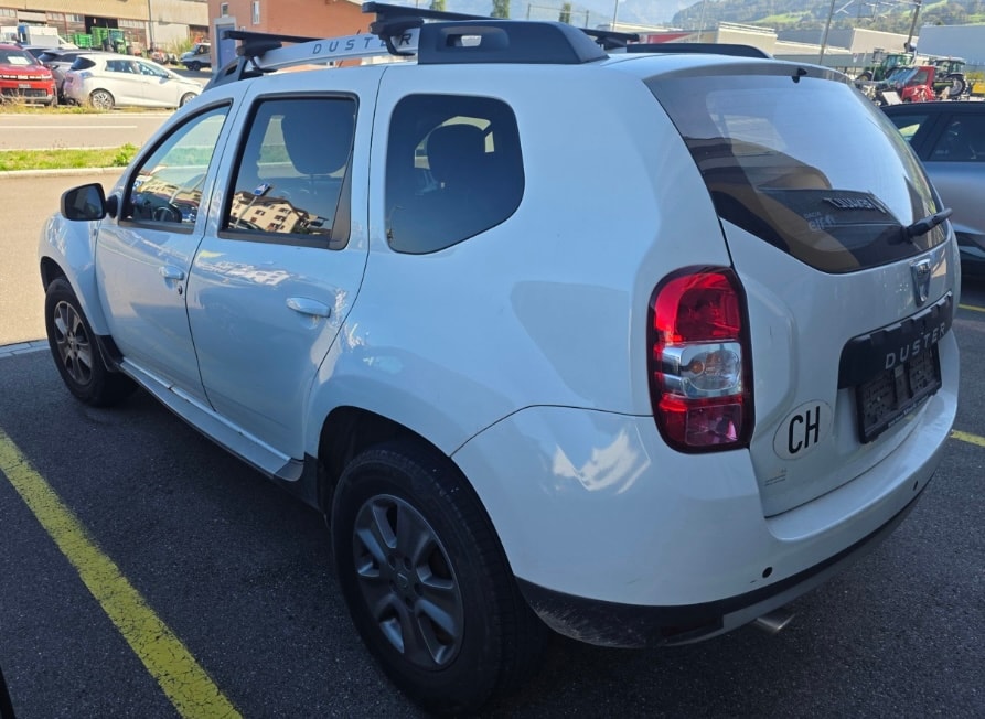 DACIA Duster 1.5 dCi Unlimited 4x4-image-3