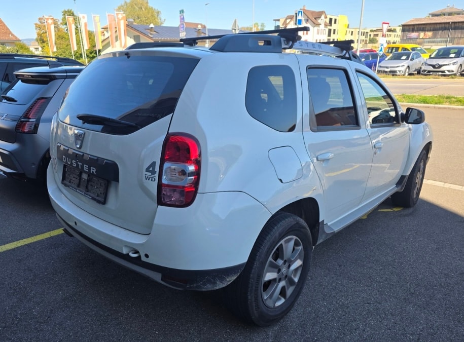 DACIA Duster 1.5 dCi Unlimited 4x4-image-2