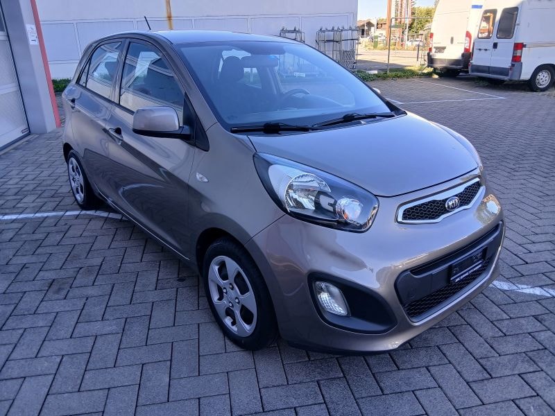 KIA Picanto 1.0 CVVT Trend-image-1