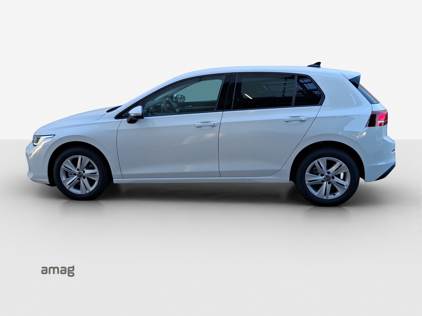 VW Golf 1.5 e TSI mHEV Trend DSG-showroom-element-1