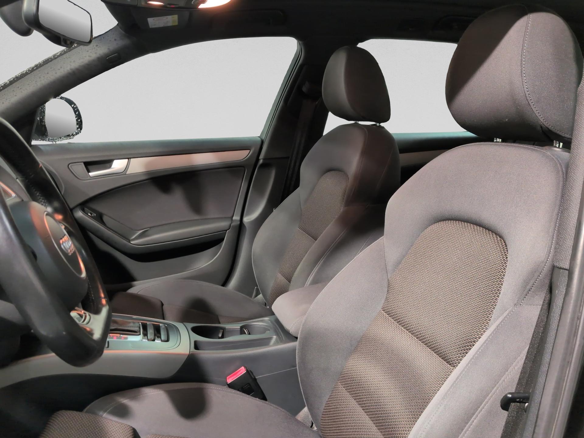 AUDI A4 allroad 2.0 TFSI quattro S-tronic-image-8