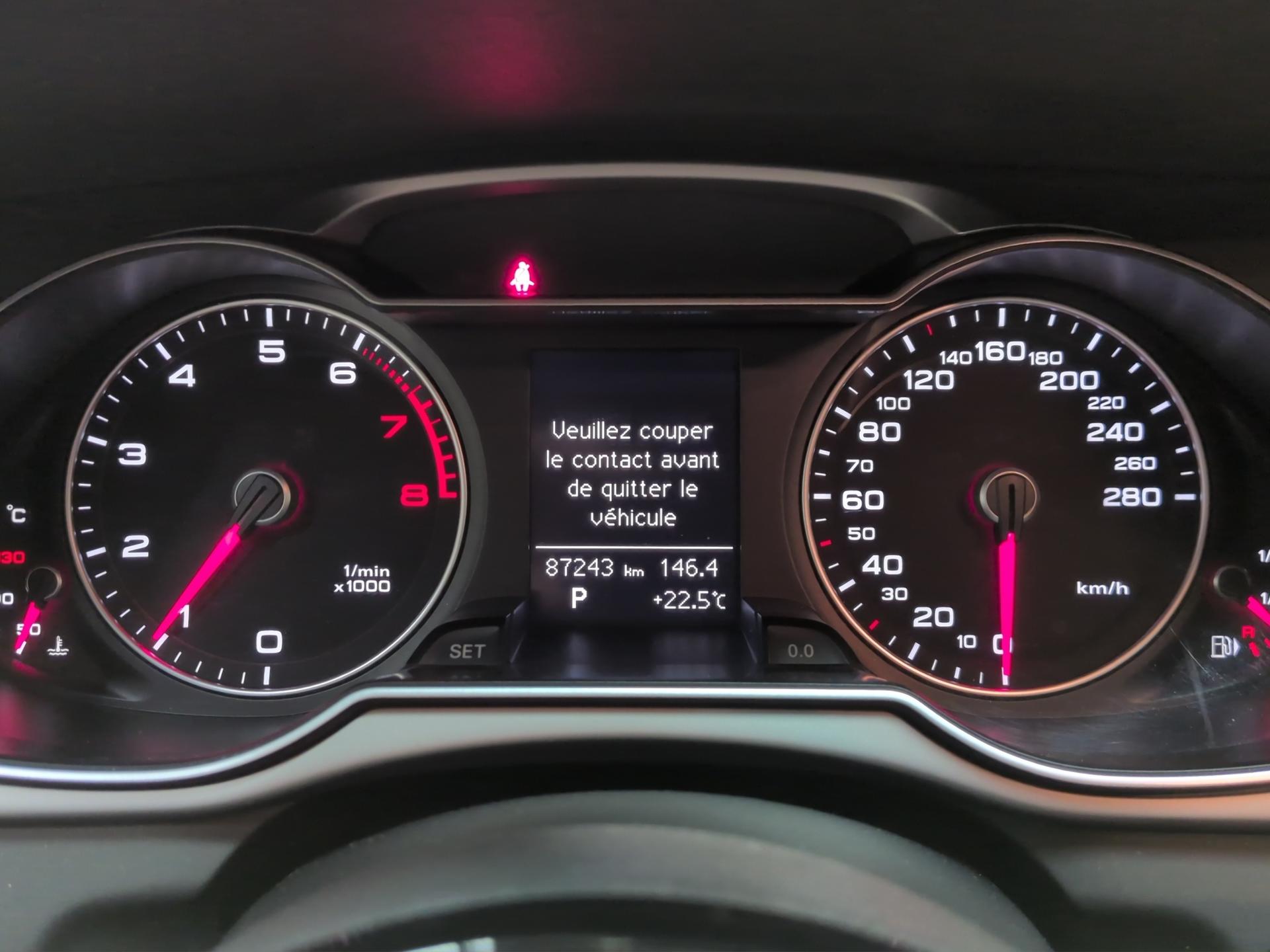 AUDI A4 allroad 2.0 TFSI quattro S-tronic-image-10