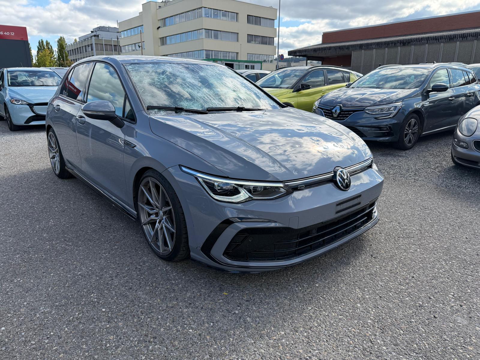 VW Golf VIII 1.5 eTSI R-Line DSG-image-0