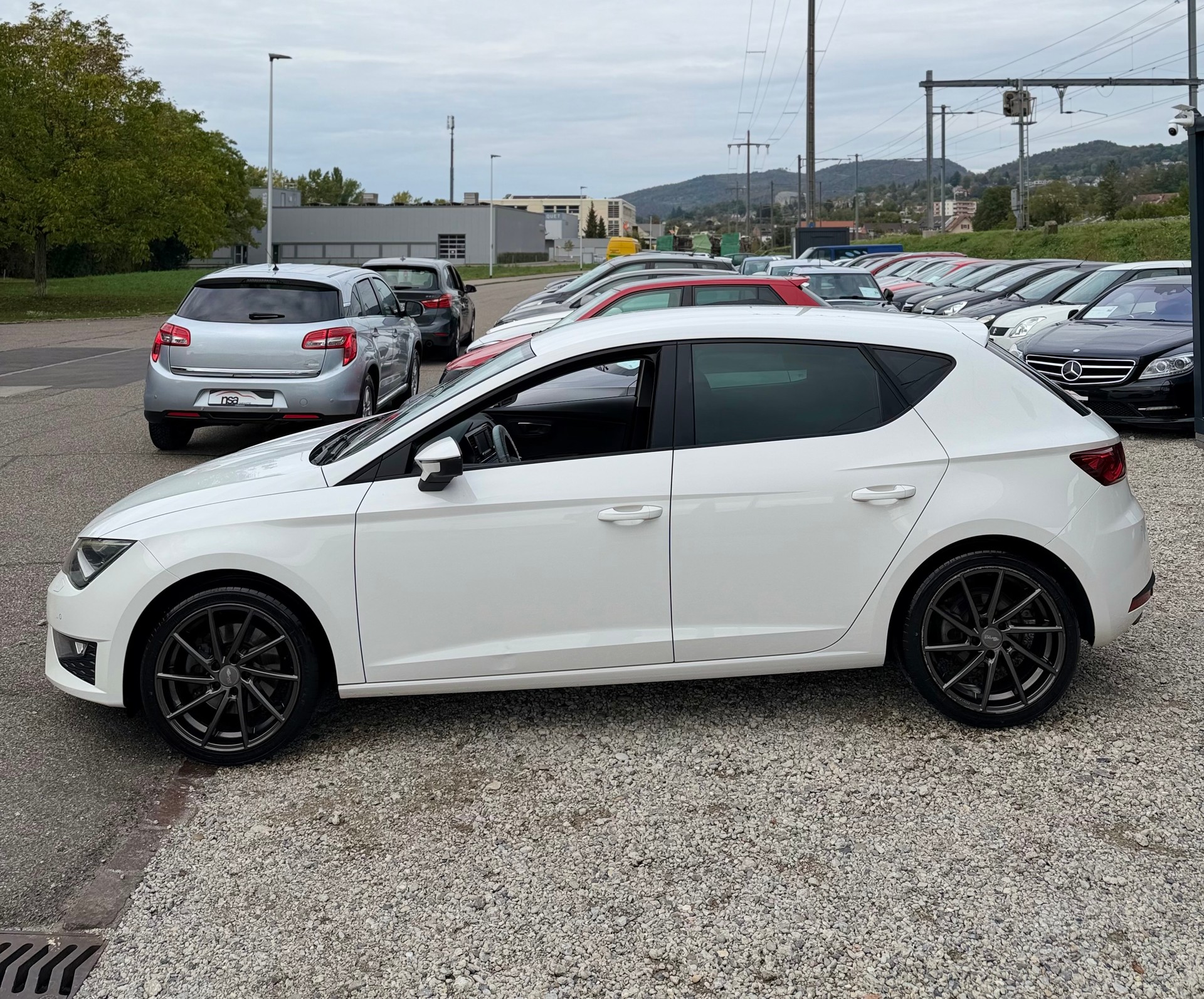 SEAT Leon SC 1.8 TSI FR DSG**Frisch Ab MFK**Garantie**Bose-Sound**-image-7