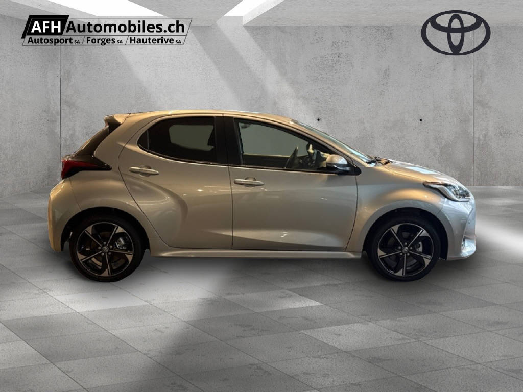 TOYOTA Yaris 1.5 VVT-i HSD Premium-image-5