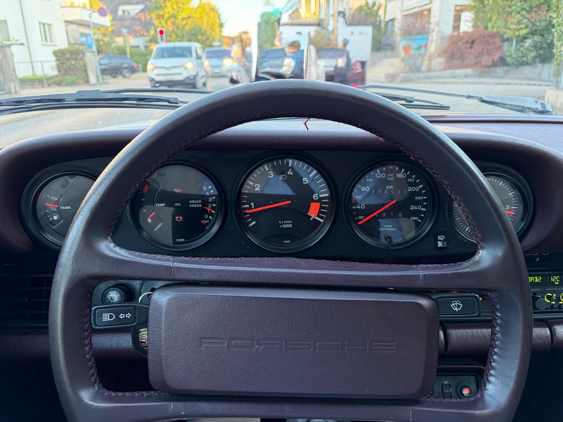 PORSCHE 3.2 Carrera-image-3