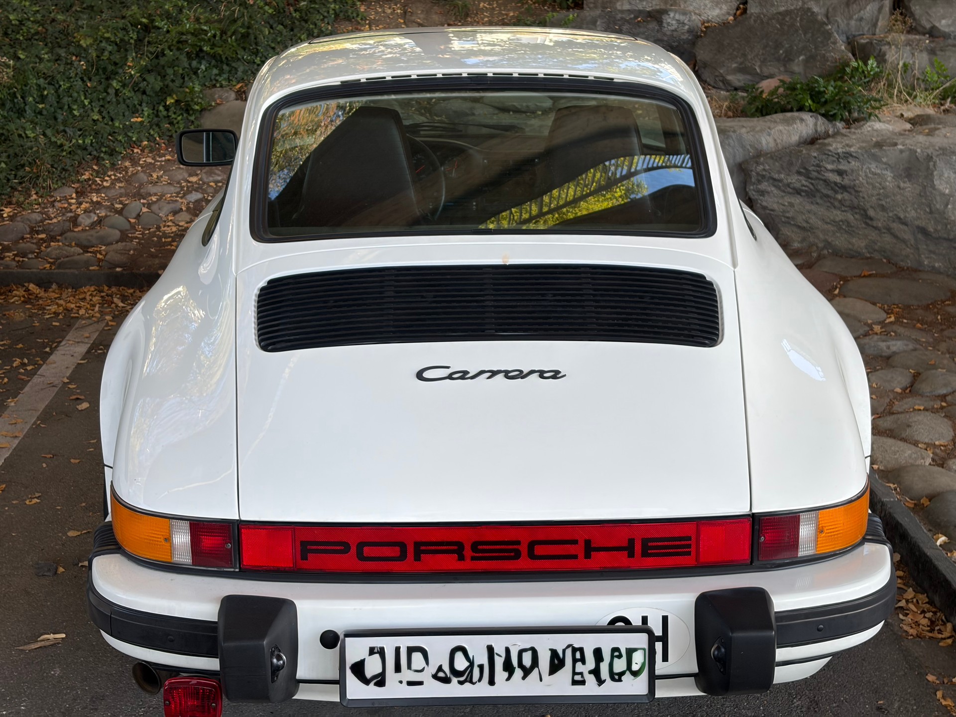 PORSCHE 3.2 Carrera-image-1