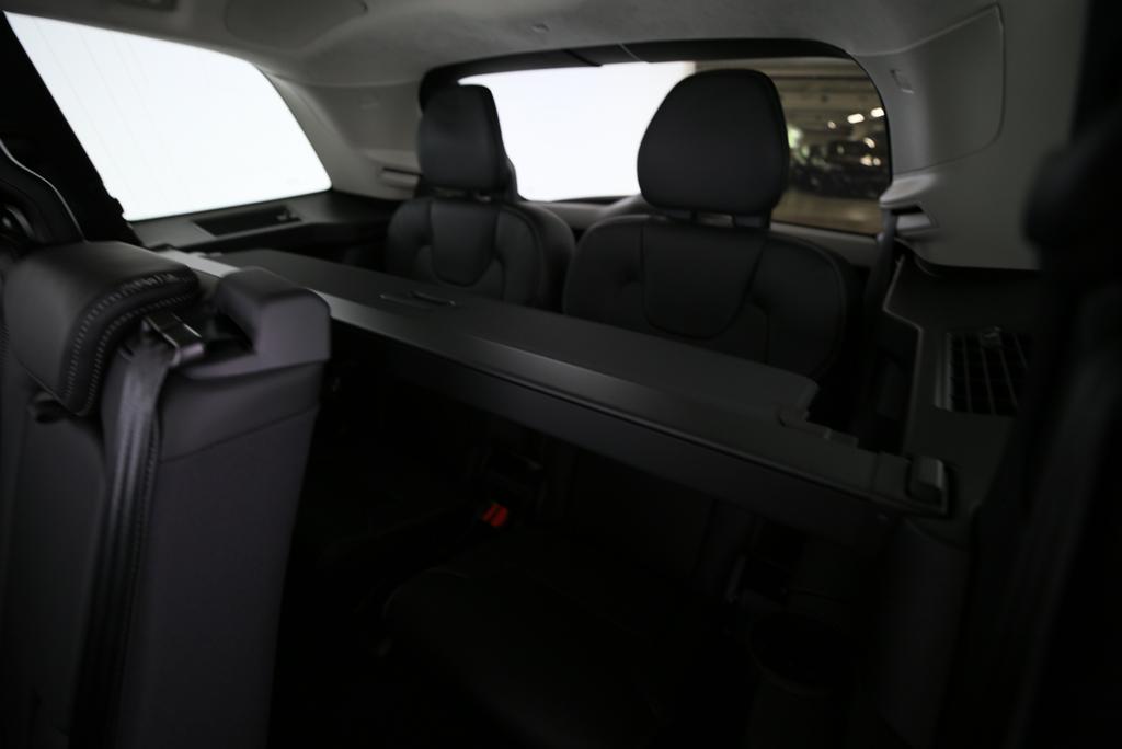 VOLVO XC90 2.0 T8 TE Ultra Bright eAWD-image-9