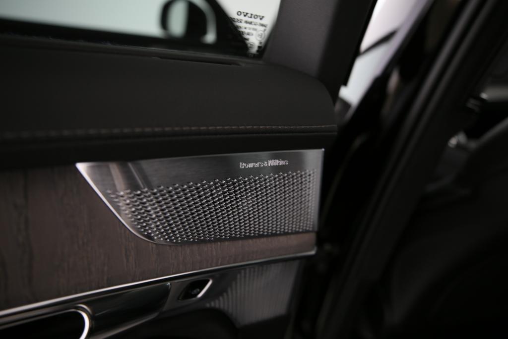 VOLVO XC90 2.0 T8 TE Ultra Bright eAWD-image-11