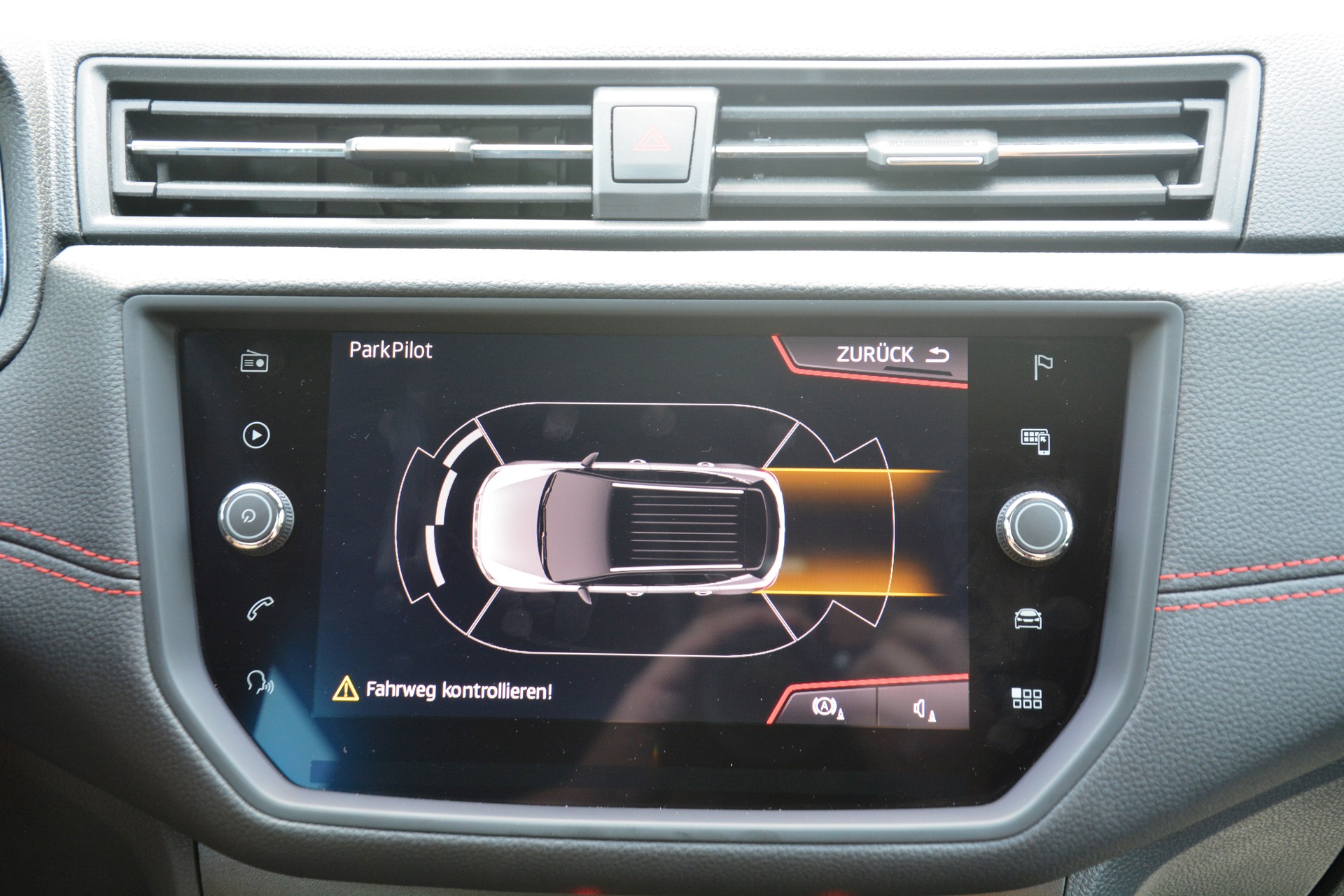 SEAT Arona 1.0 TSI Eco Xcellence DSG-image-11