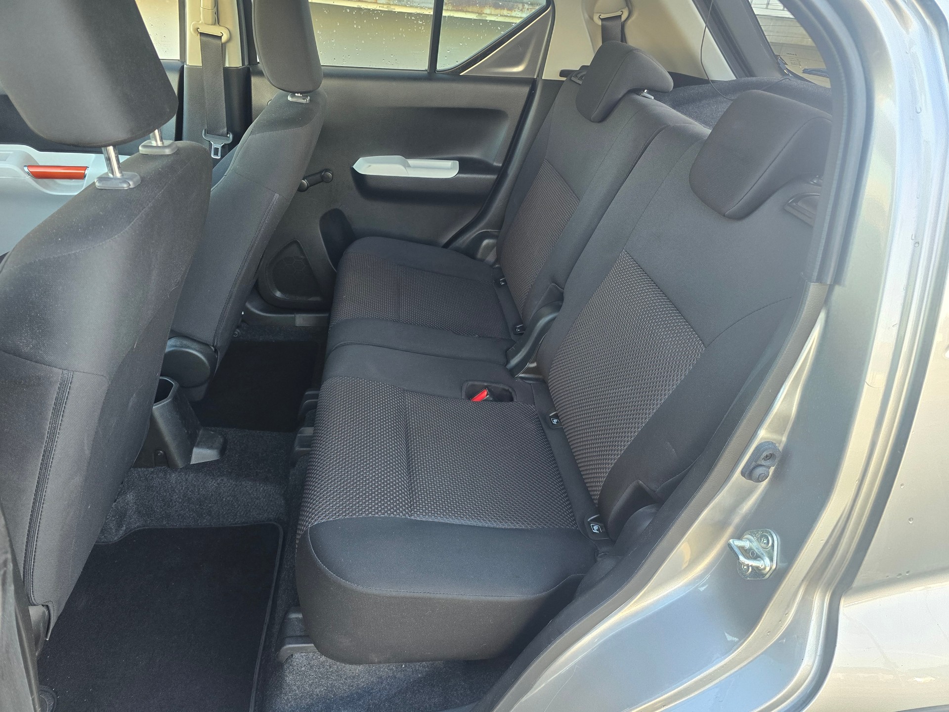 SUZUKI Ignis 1.2i Tradizio 4x4-image-8